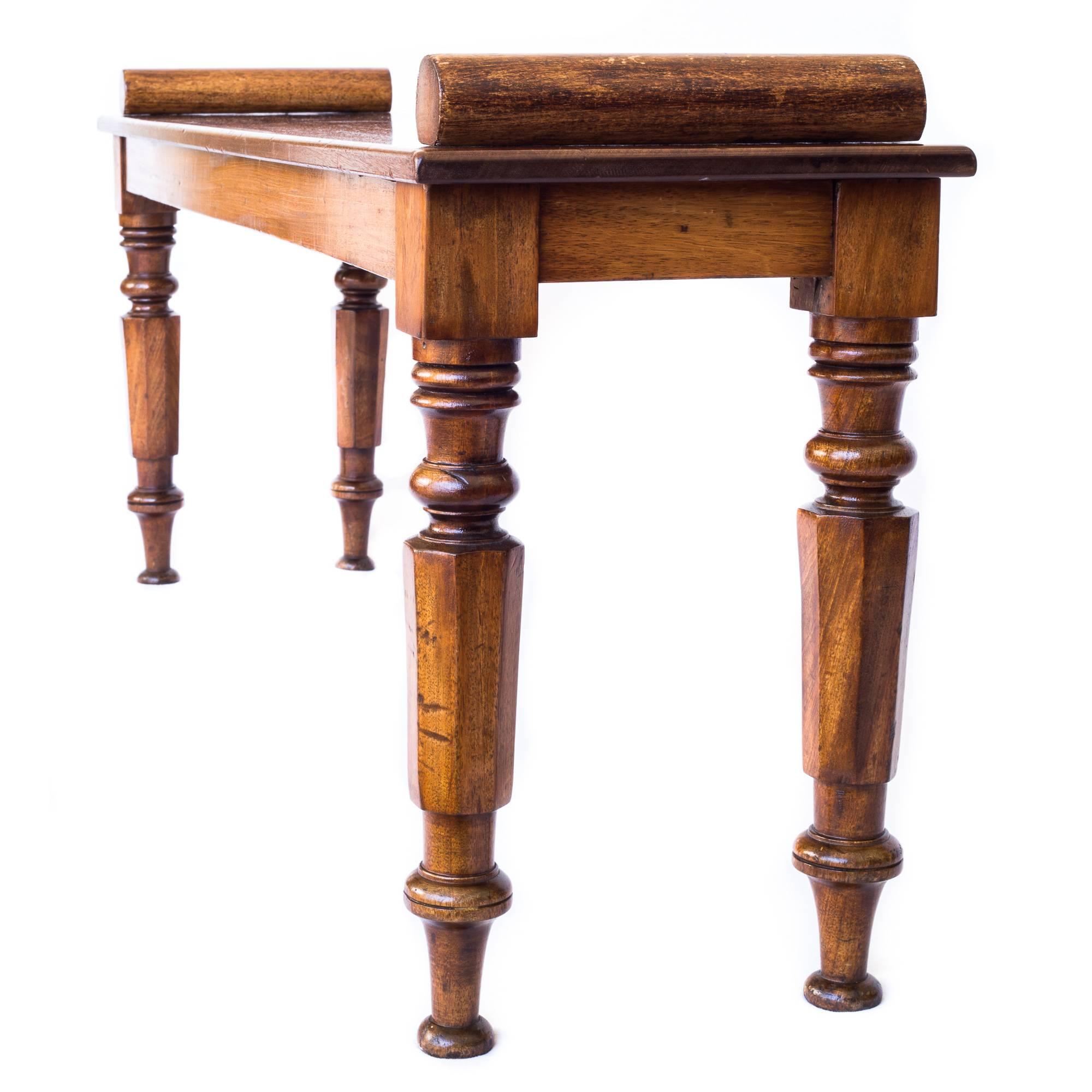 19th Century William IV Mahogany Hall Bench In Excellent Condition In Richmond, London