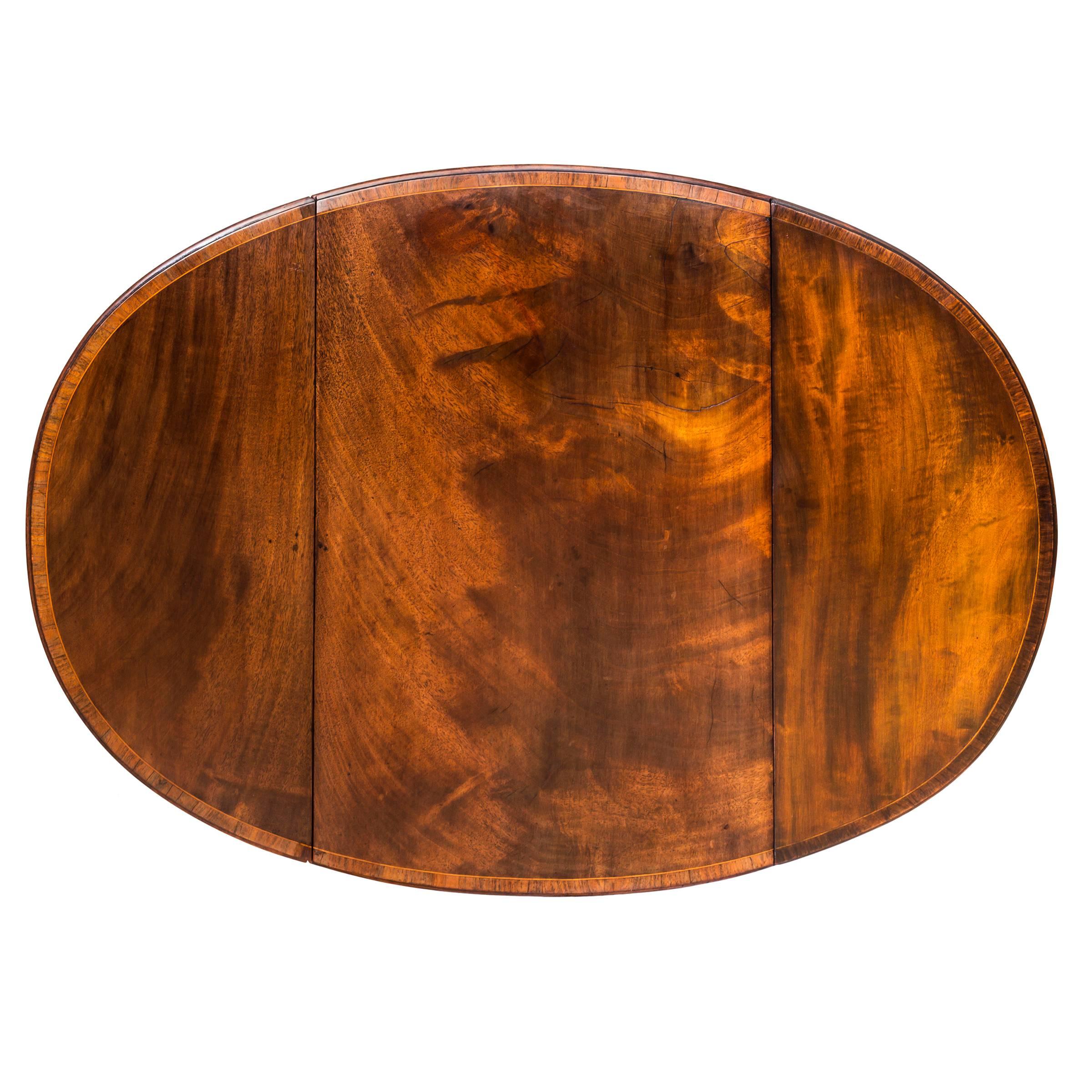 Fine English 18th Century George III Mahogany and Tulipwood Oval Pembroke Table 1