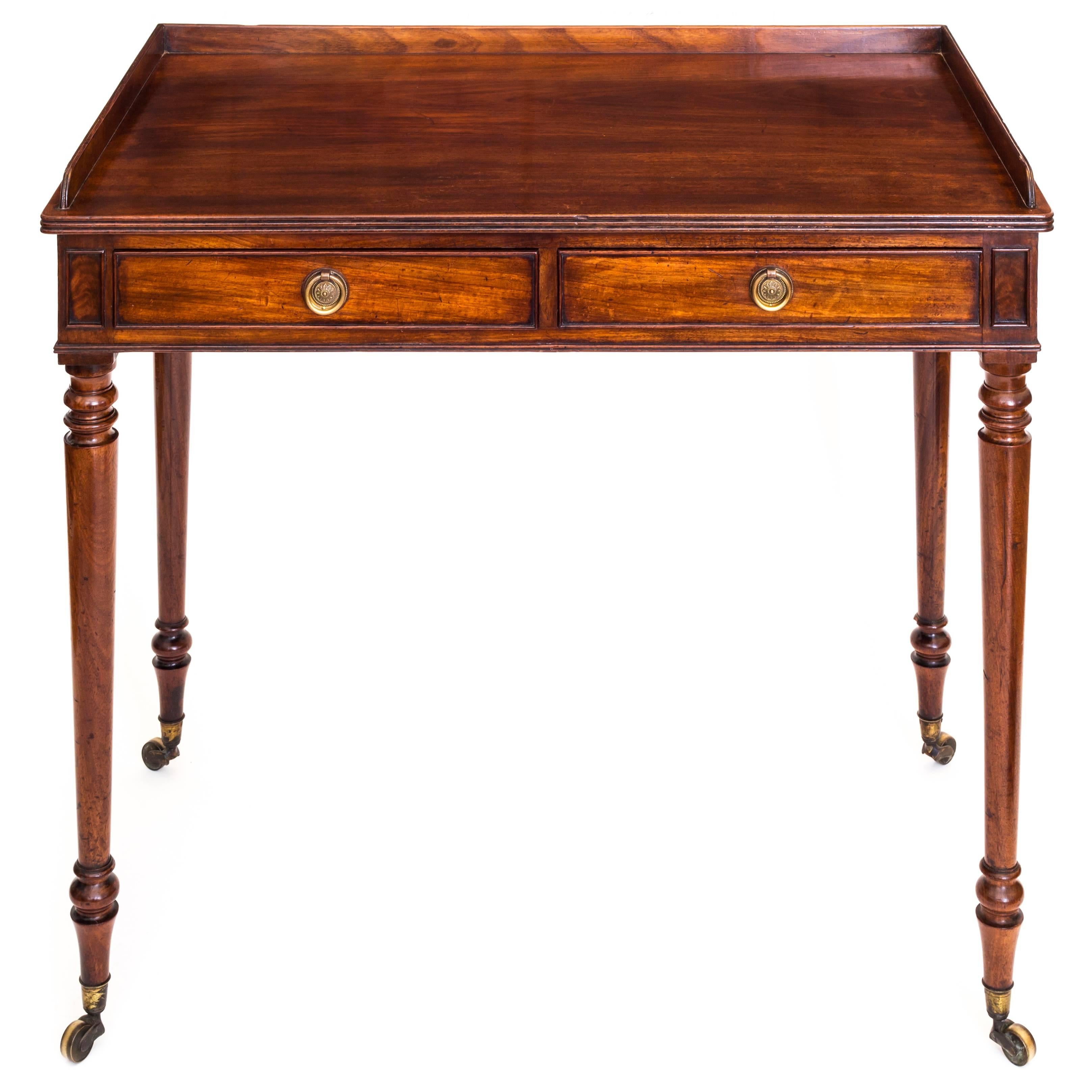 Early 19th Century English Regency Gillows Mahogany Small Desk or Dressing Table