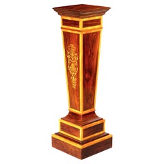Piantana del XIX secolo in stile neoclassico