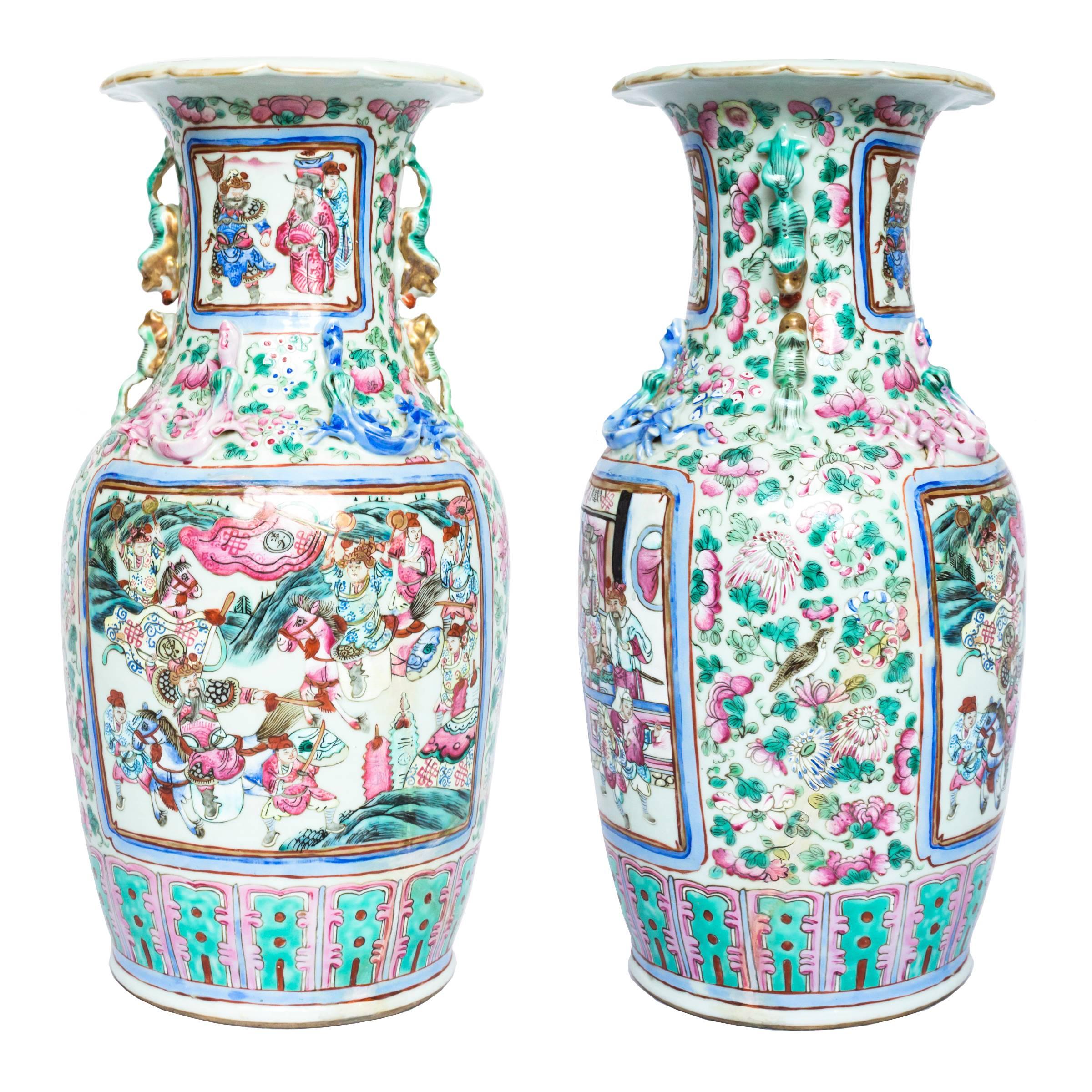 Large Close Pair of 19th Century Chinese Famille Rose Vases In Excellent Condition In Richmond, London