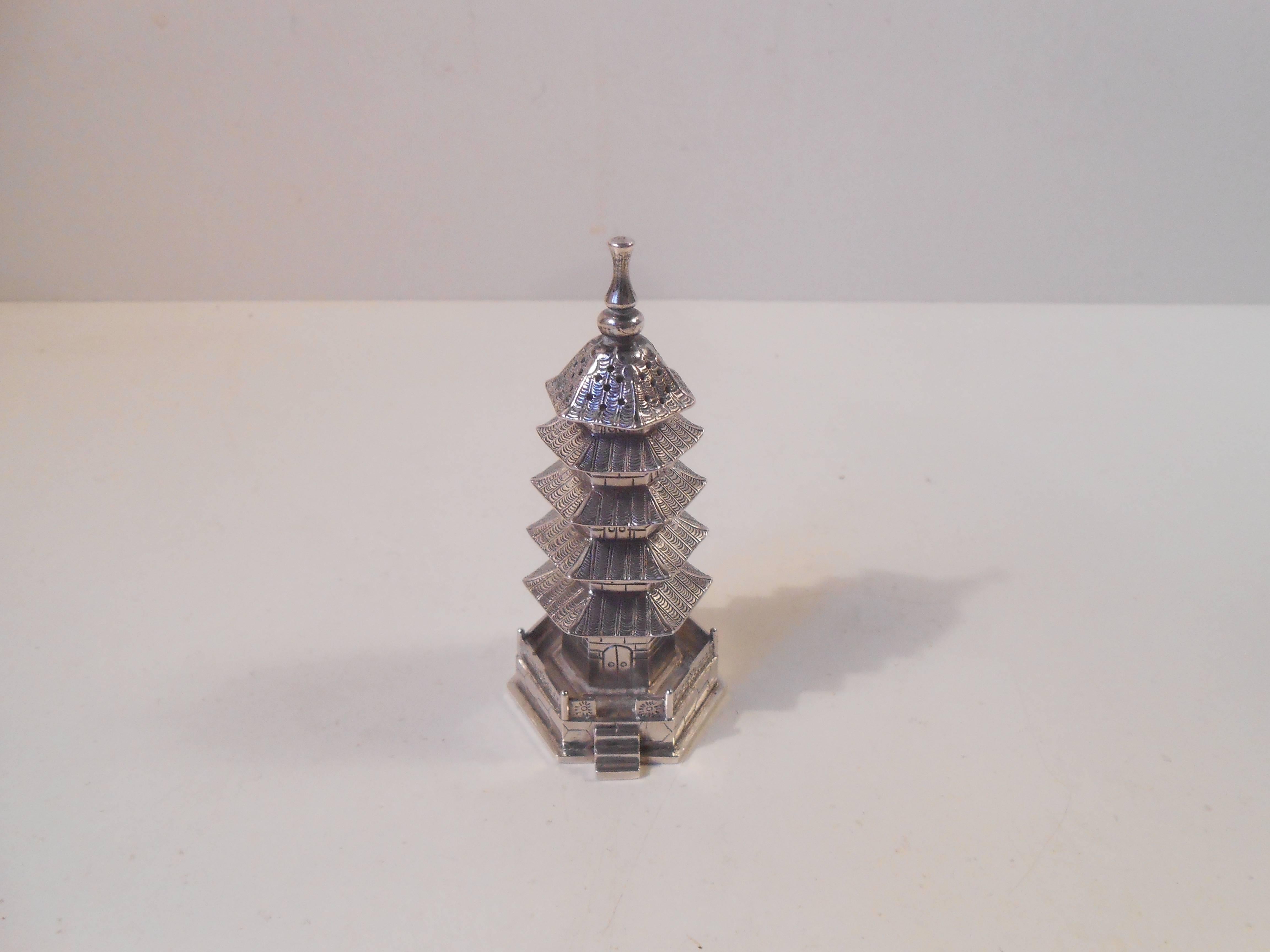 Sterling Silver 19th Century Chinese Export Silver Pagoda Pepperette by Zee Wo, Shanghai, 1890s