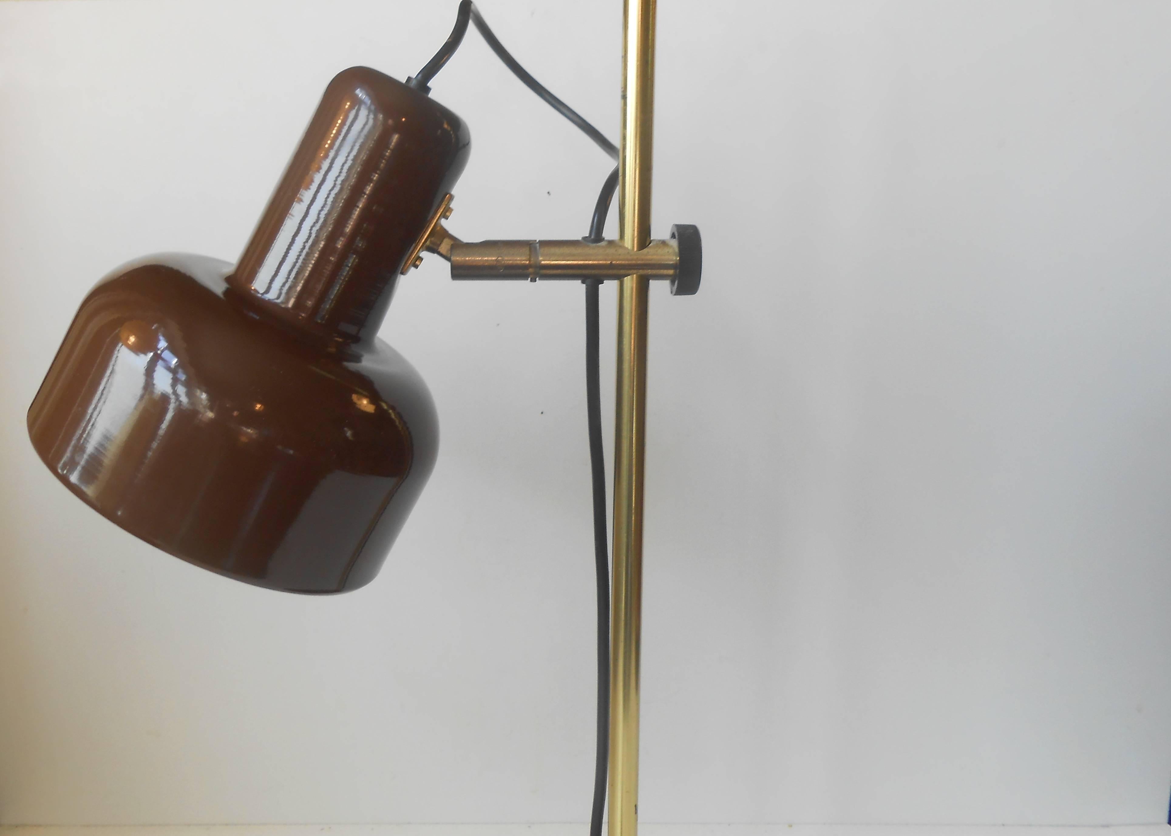Danish Jo Hammerborg 'Peanut' Chocolate Brown and Brass Table Lamp Fog & Mørup, 1970s