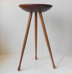 Danish 1950s Tripod Teak 'Fruit Bowl' Side Table Drumstick Legs Peder Moos Alike