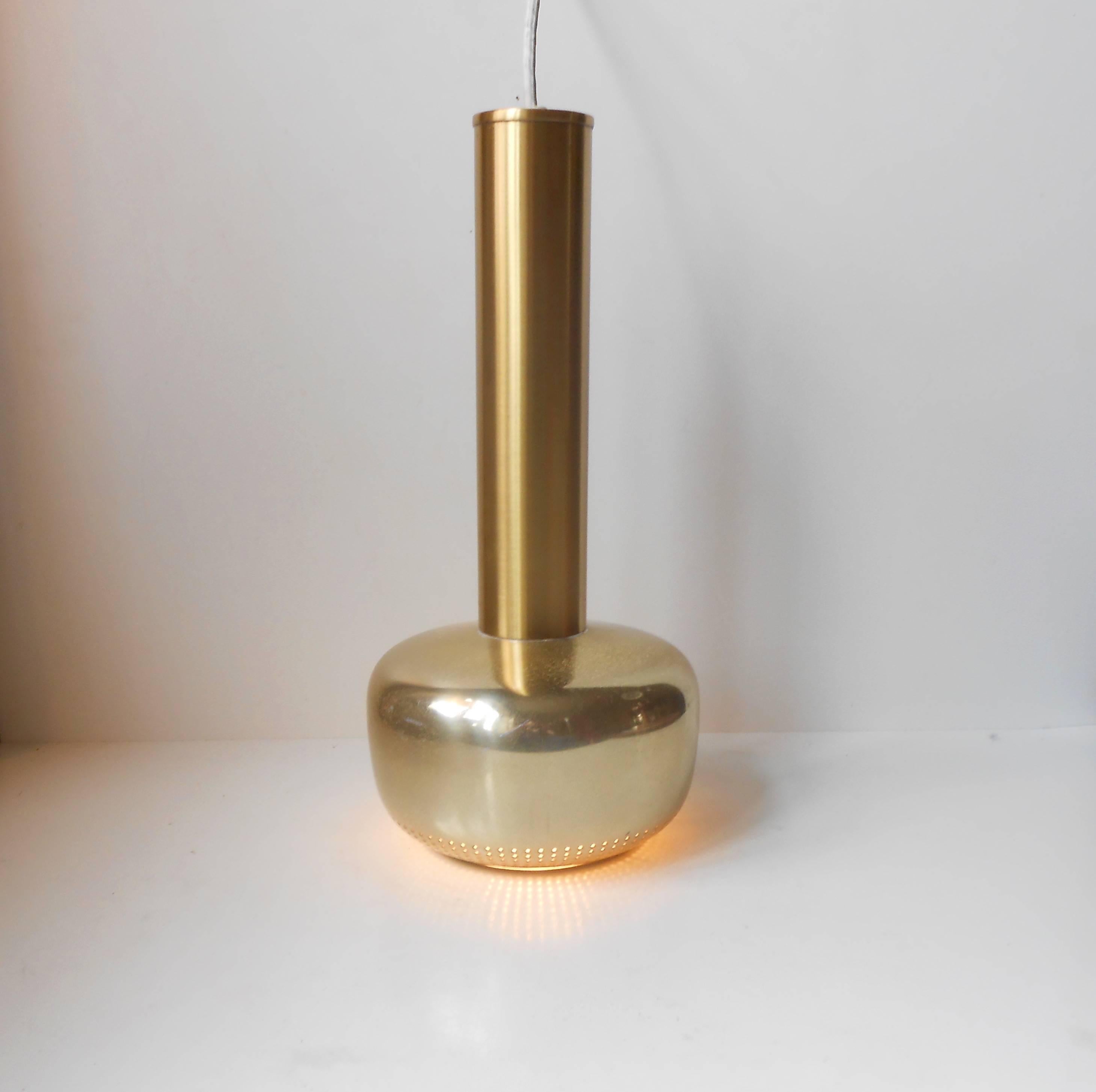 Vilhelm Lauritzen 'Gold Pendant' lamp for Louis Poulsen, Denmark, 1950s Modern. Measurements: H: 15 inches (38 cm), D: 7 inches (18 cm).