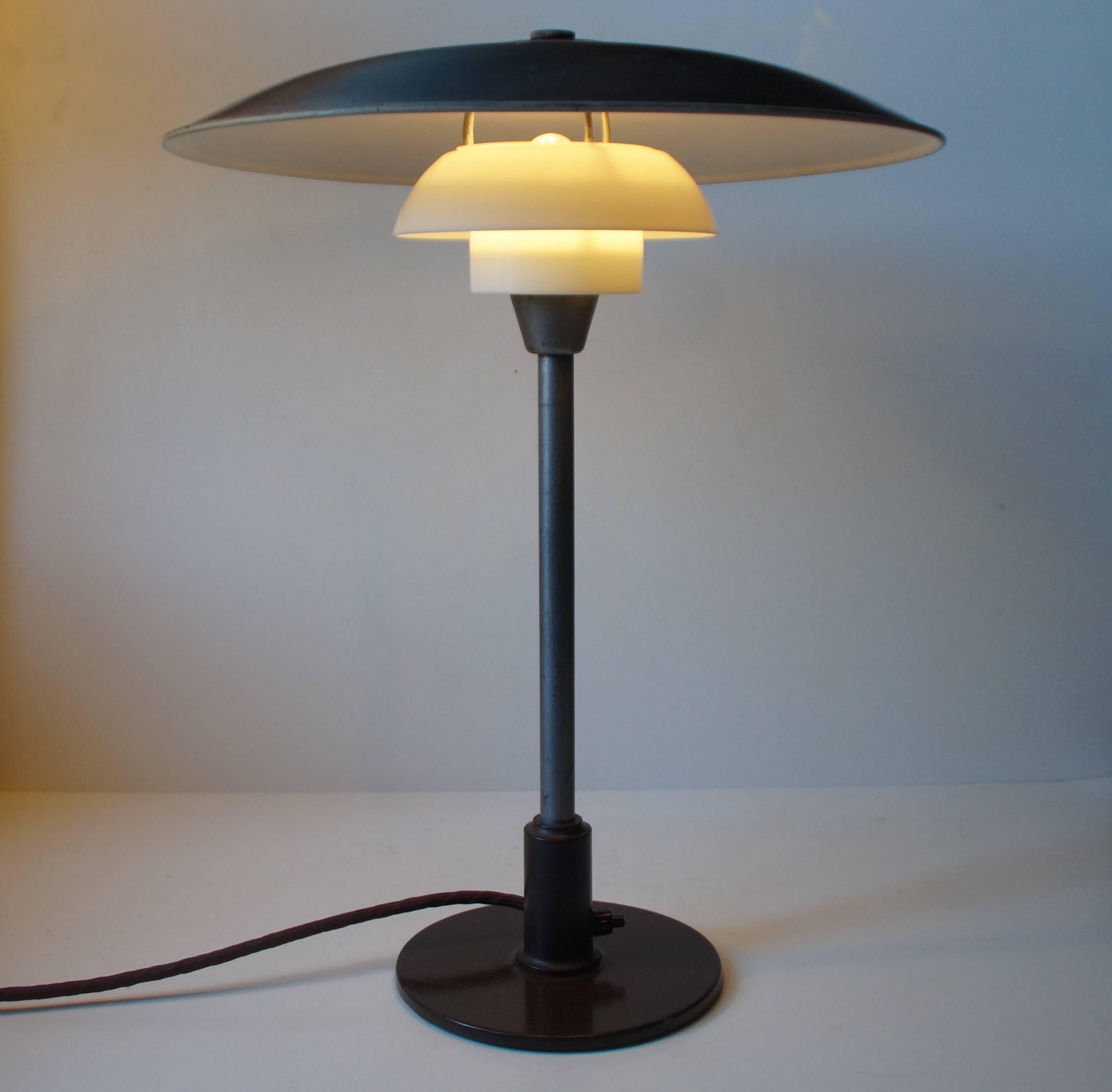 Lacquered Rare 1940s PH 3, 5/2, 5 Table Lamp by Poul Henningsen for Louis Poulsen, Denmark