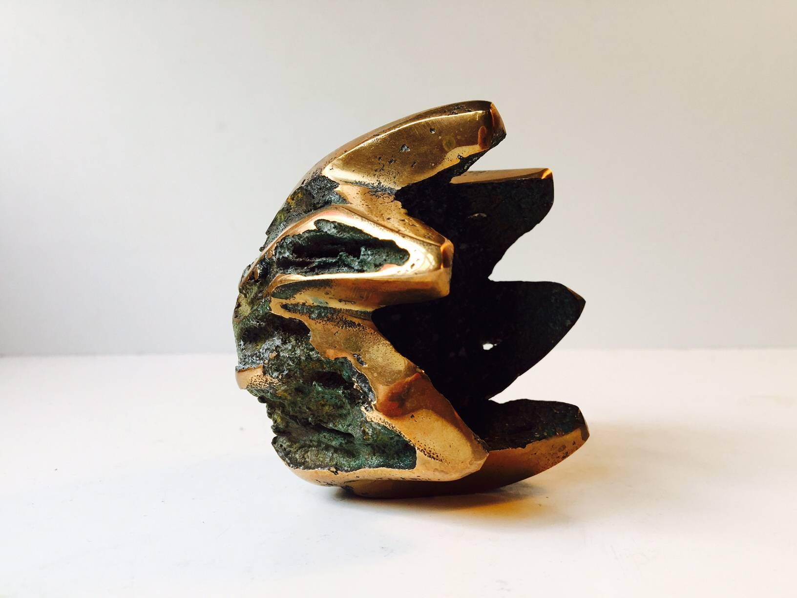 Very heavy, spiky and sculptural bronze vessel or small bowl by anonymous Danish artist. It was designed and made in Denmark in the 1970s according to the private collector it came from. It weighs around 1 kg.