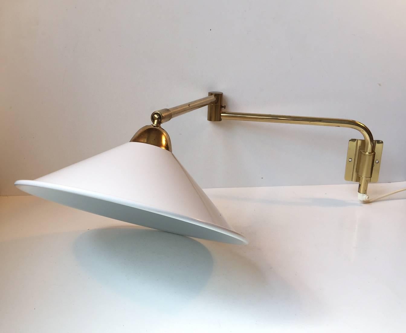 Articulated Danish Mid-Century Brass Wall Lamp by Bent Nordsted for LB, 1960s In Excellent Condition In Esbjerg, DK