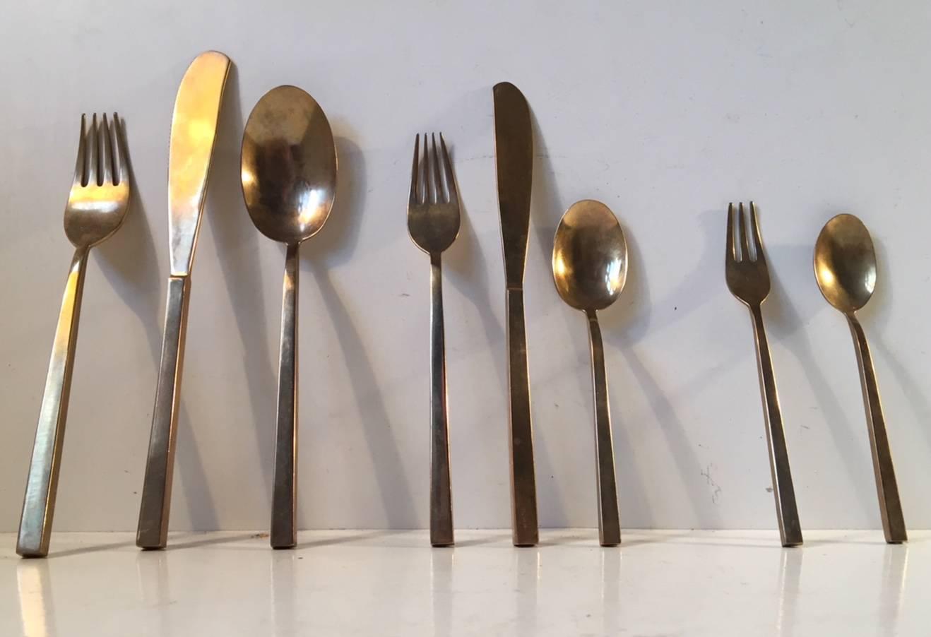 Full Set Scanline Bronze Cutlery Flatware by Prince Sigvard Bernadotte, 109 Pcs 1