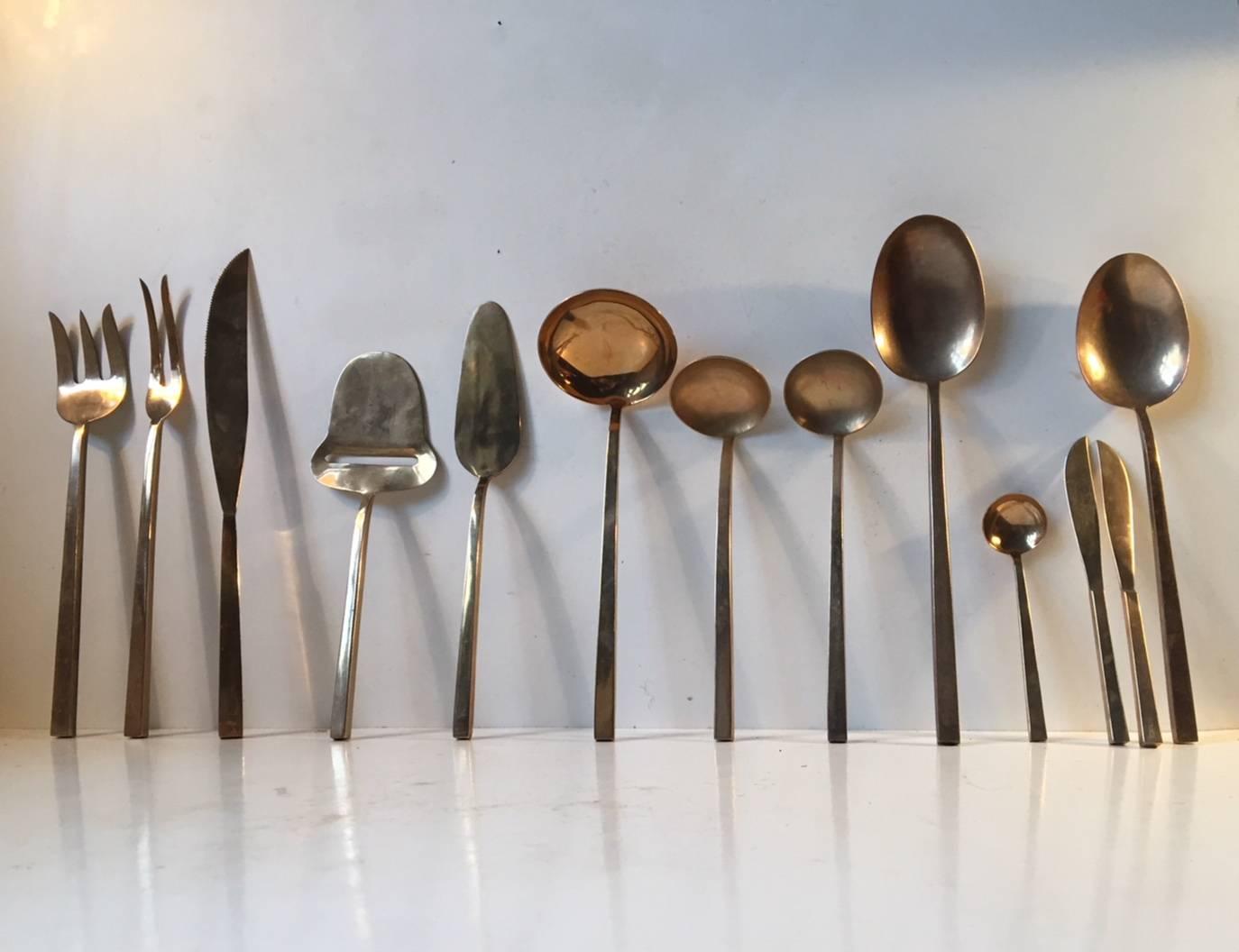 bronze cutlery set