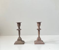 Funzionalismo danese - Portacandele in stile Bauhaus in bronzo patinato, anni ’40