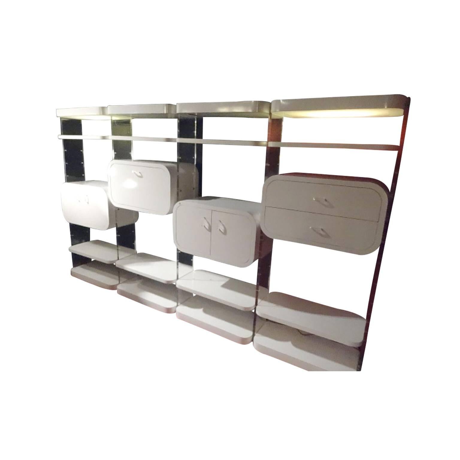 Pierre Cardin Lucite and Lacquer Illuminated Wall Unit, circa 1970s In Good Condition In New York, NY