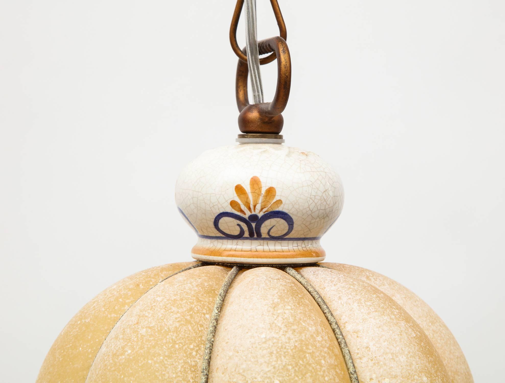 Italian Murano cafe pendant; wired for the U.S.

19'' H includes canopy and current chain link; additional chain links are available and can be added to desired height.