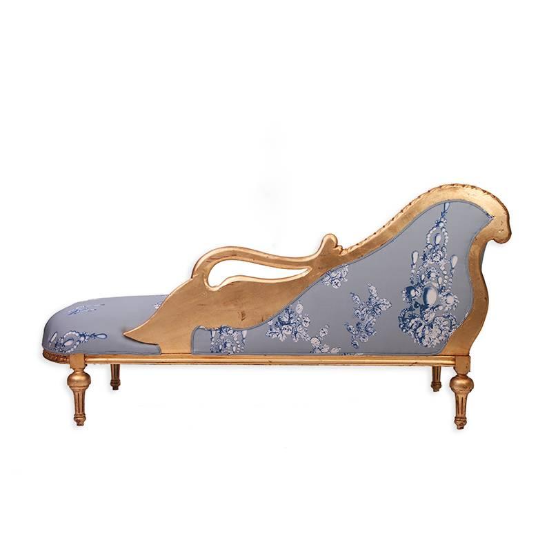 Antique Gilded French Chaise in Oscar De La Renta Fabric In Good Condition For Sale In New York, NY