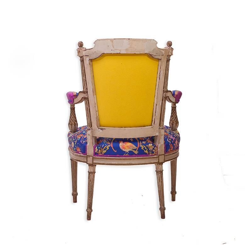 Louis XVI Armchairs in Vintage Hermès Silk and Oscar De La Renta Cashmere 4