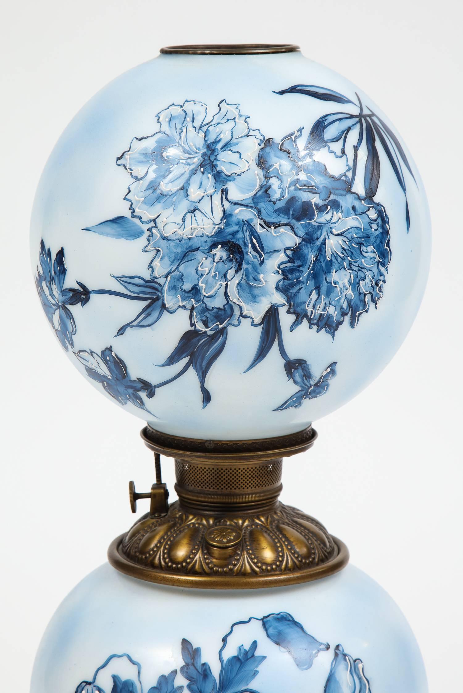 Antique Chinoiserie Hand-Painted Two-Tier Table Lantern In Good Condition For Sale In New York, NY