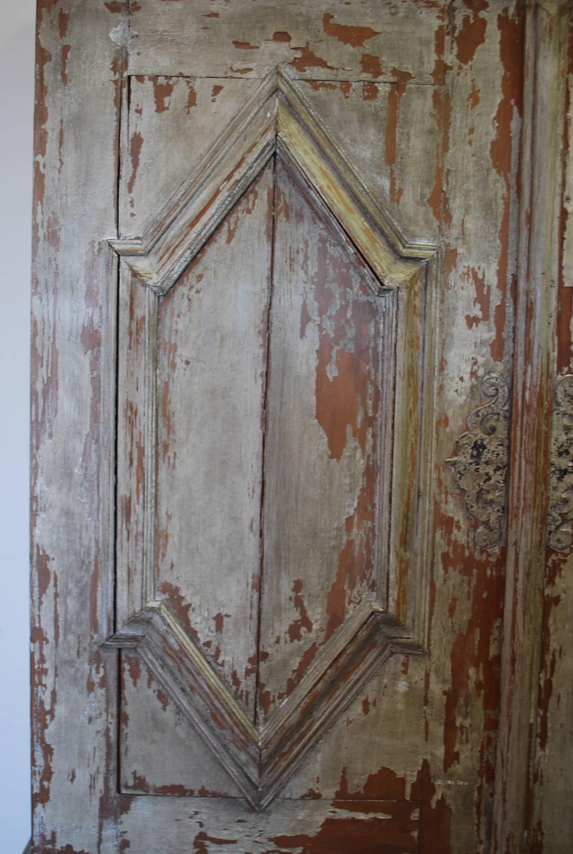 French Painted Armoire Hutch with Original Hardware In Distressed Condition For Sale In Wichita, KS