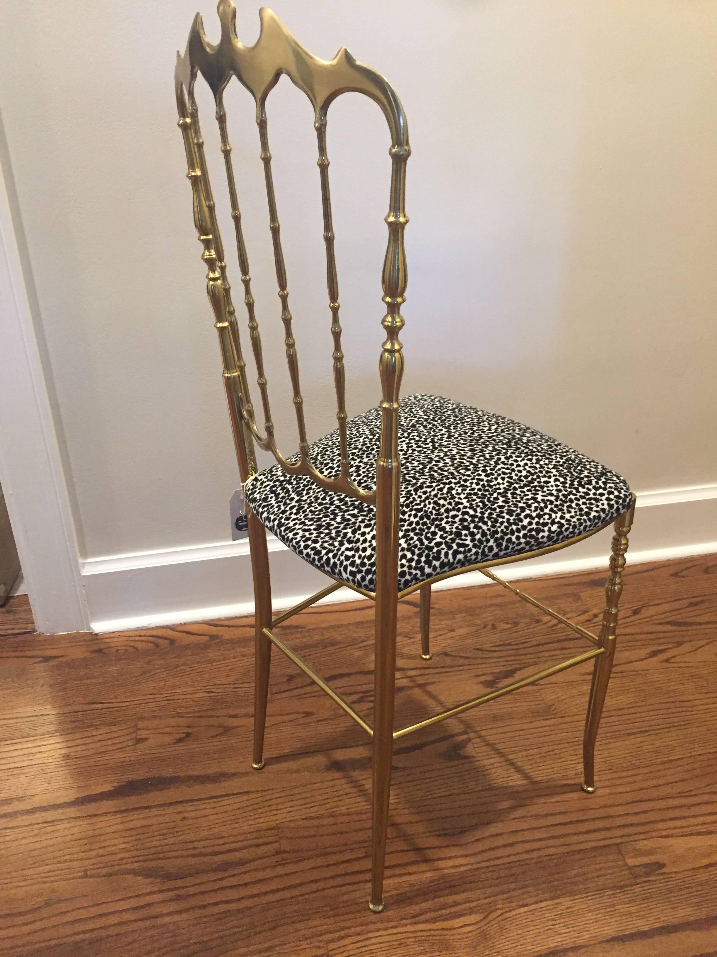 Chiavari Polished Brass Chair In Excellent Condition For Sale In Wichita, KS