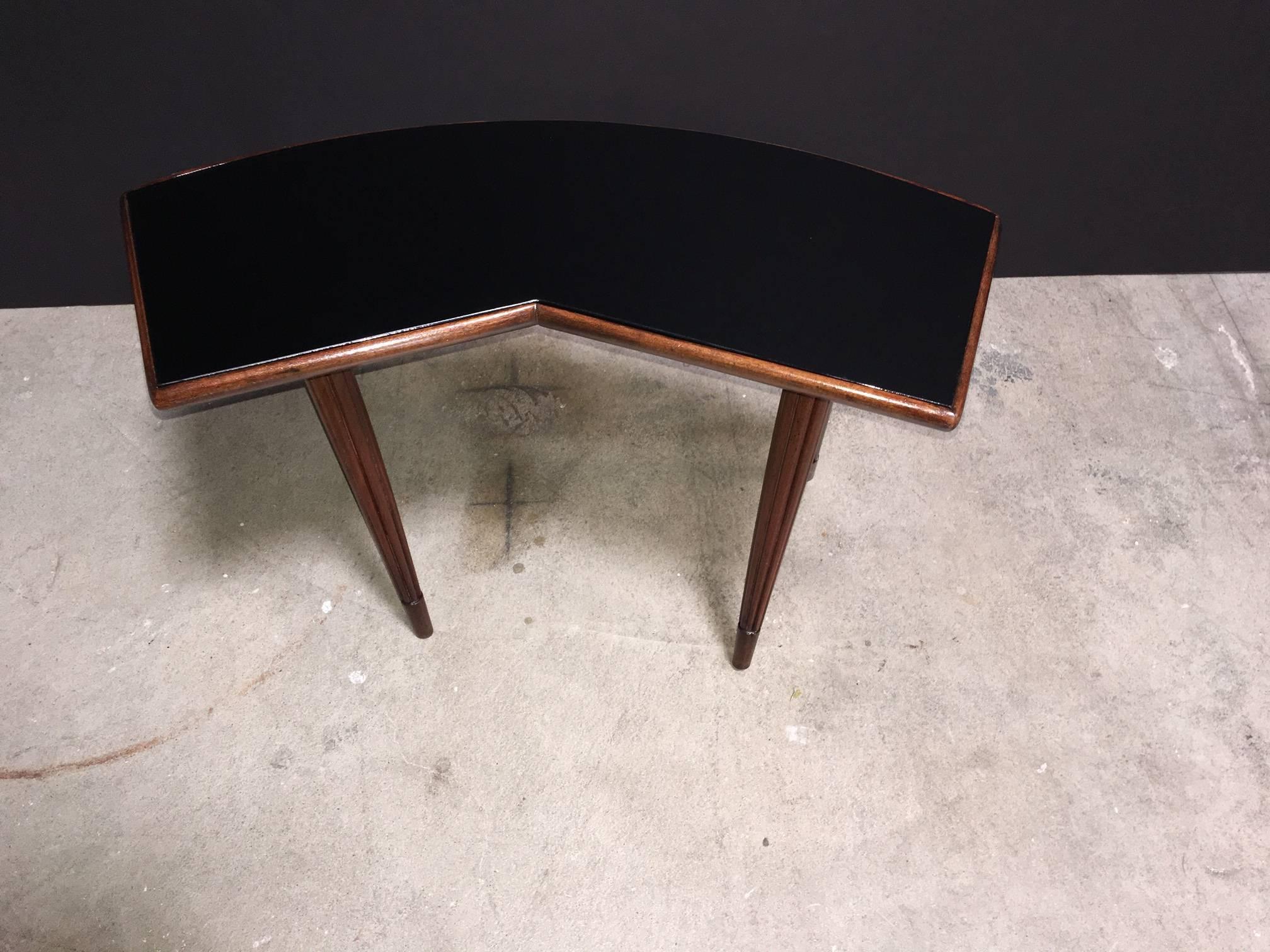 Glass Uniquely Designed Curved Low Table Attributed to Gio Ponti