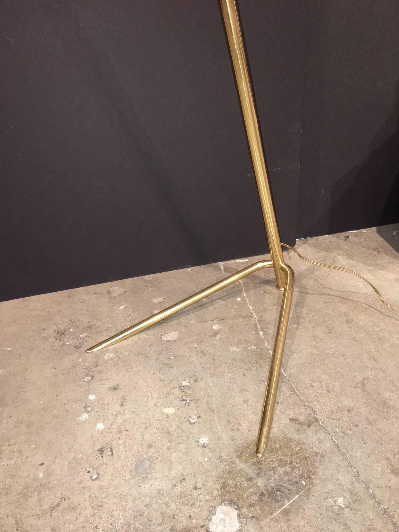 Elegant Italian Adjustable Brass Floor Lamp by Giuseppe Ostuni for O-Luce 1