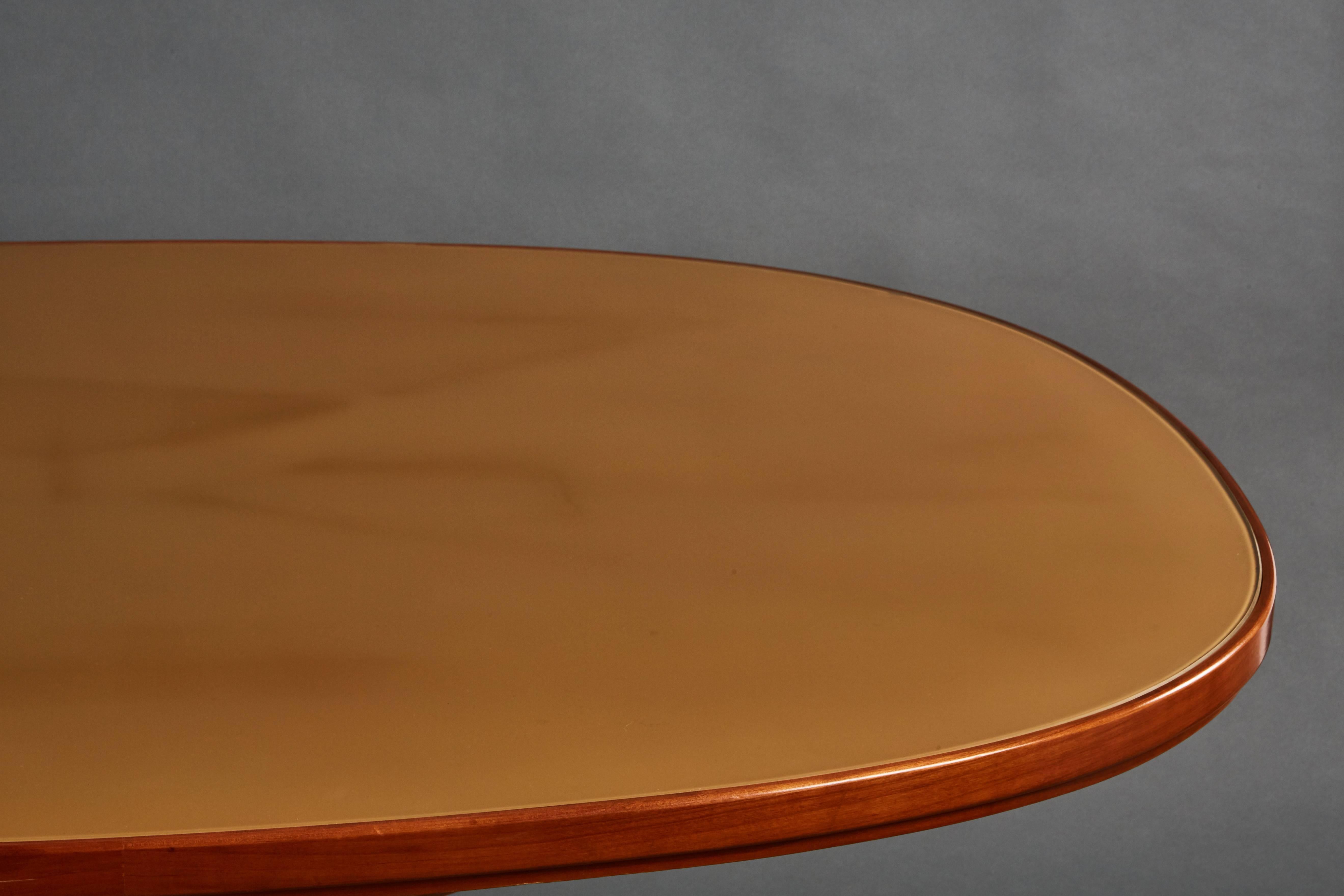 20th Century Dramatic Oval Table Attributed to Osvaldo Borsani For Sale