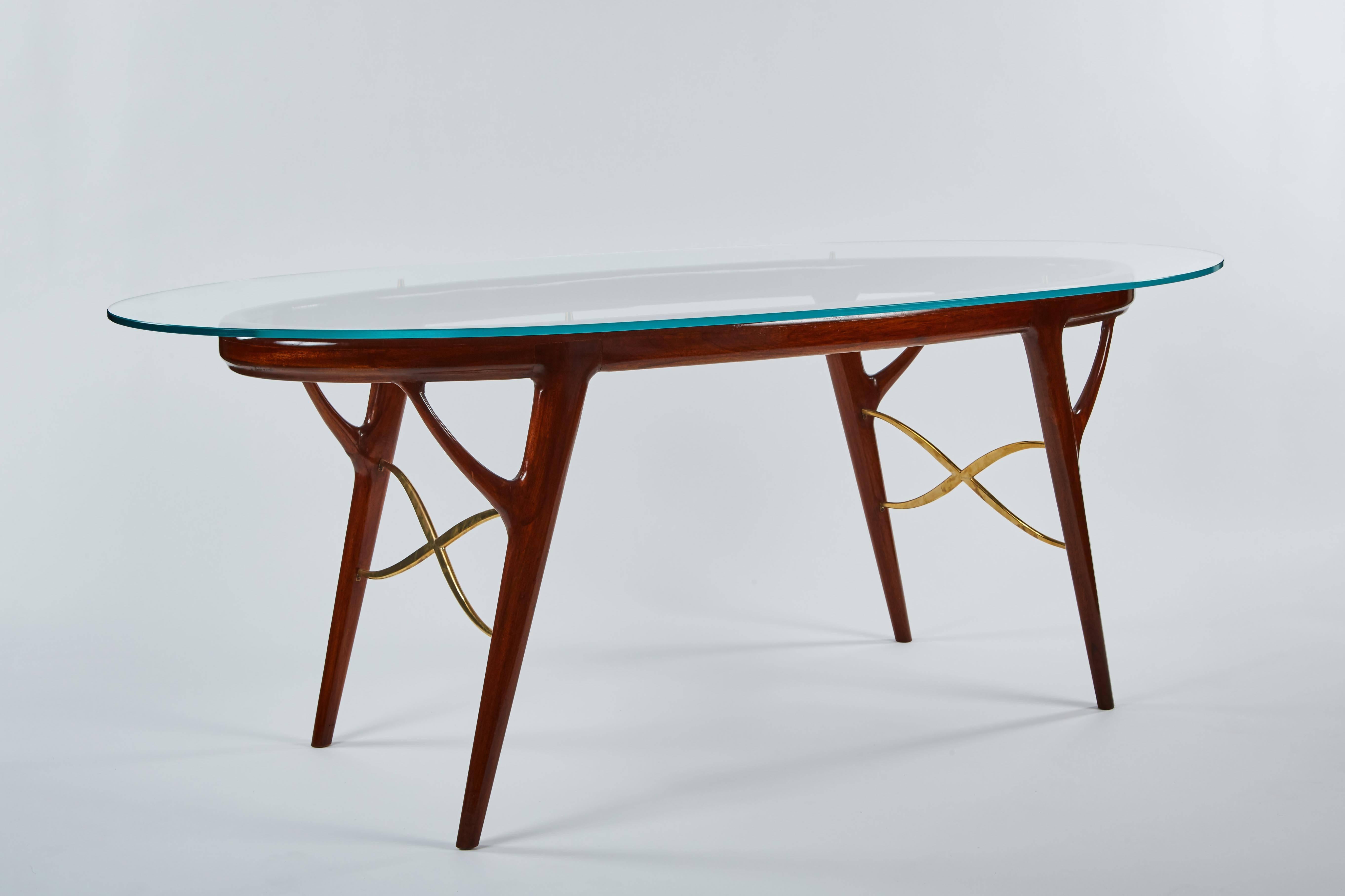 Striking Oval Table by Ico Parisi In Excellent Condition For Sale In Los Angeles, CA