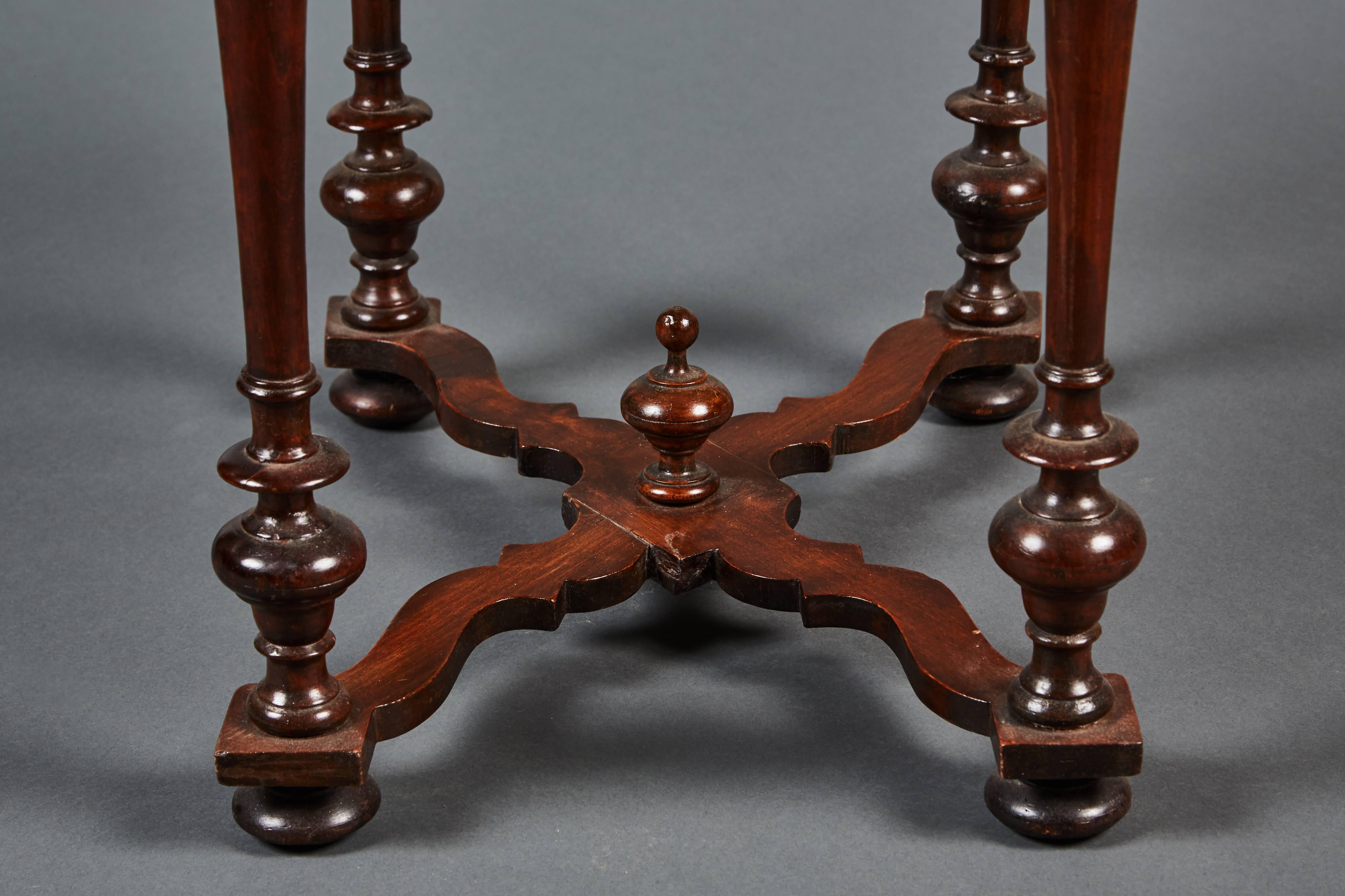 Rare and Unusual Italian 17th Century Backgammon Table 3