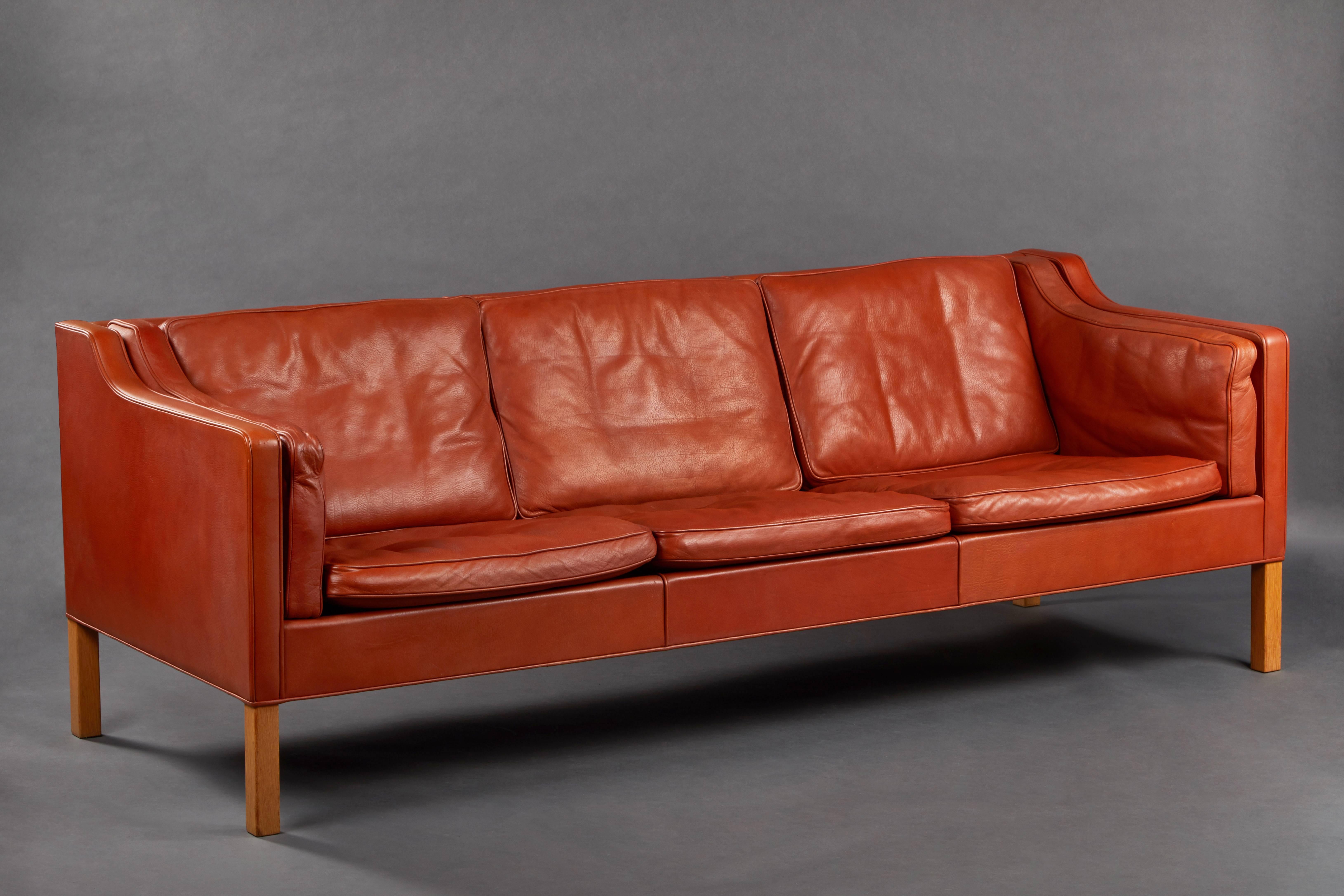 Classic Børge Mogensen model 2013 sofa in orange (