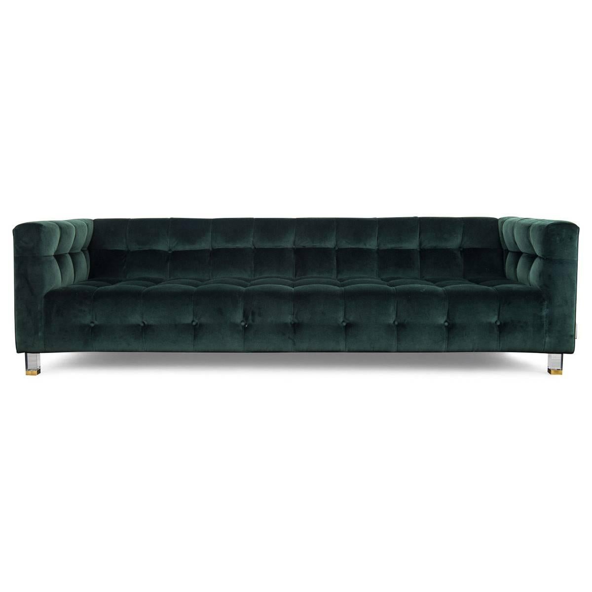 Say hello to the brand new Delano sofa. It's an elegant addition to the sofa line, featuring beautiful and luxurious biscuit tufting, 4