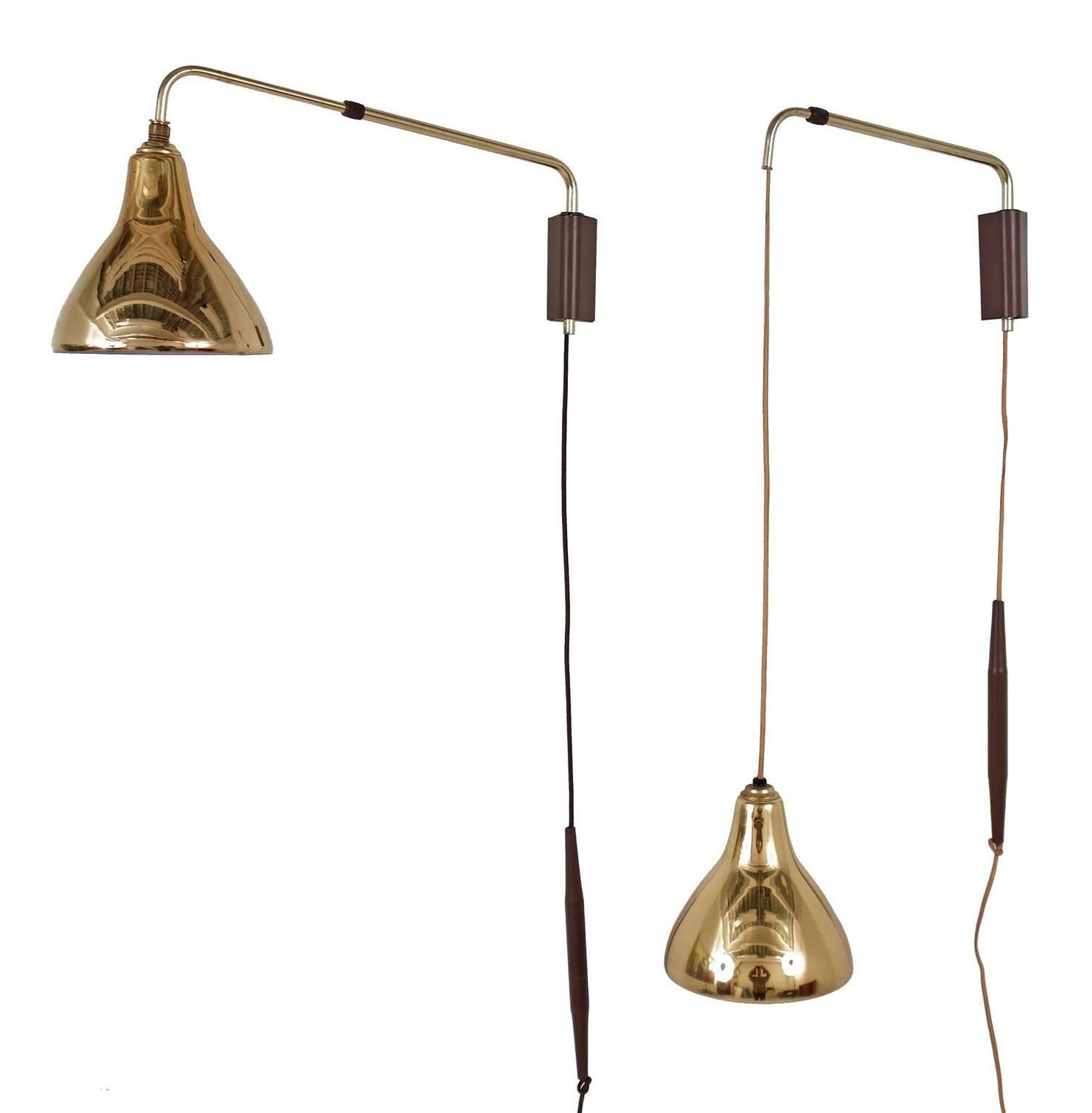 Gerald Thurston Wall Lamps Adjustable Swing Arm at 1stdibs