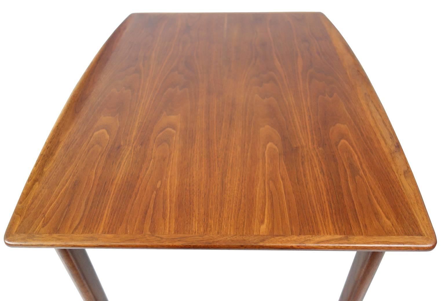 Folke Ohlsson for DUX Teak End Table In Good Condition In BROOKLYN, NY