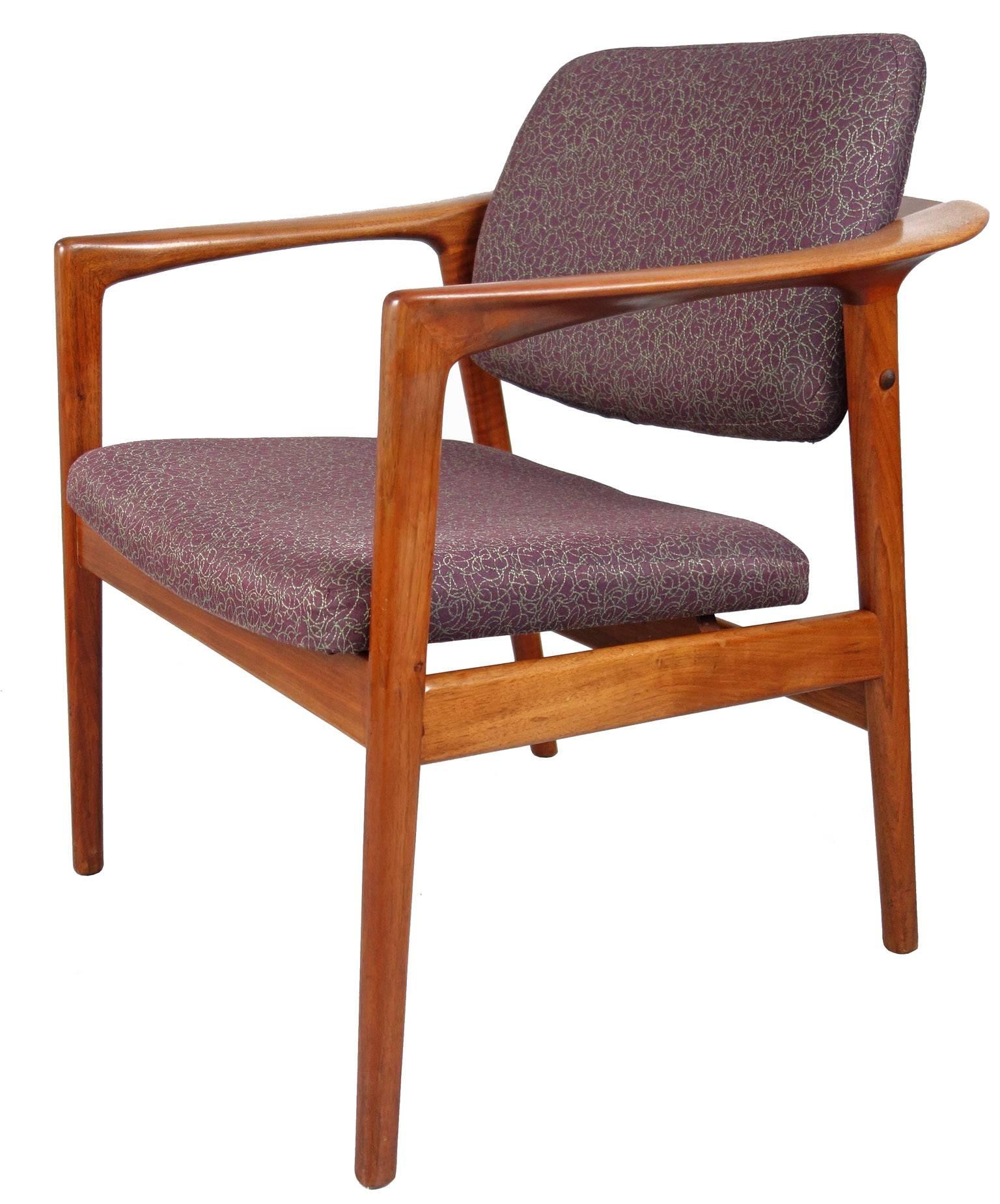 Mid-20th Century Set of Eight Chairs by Folke Ohlsson