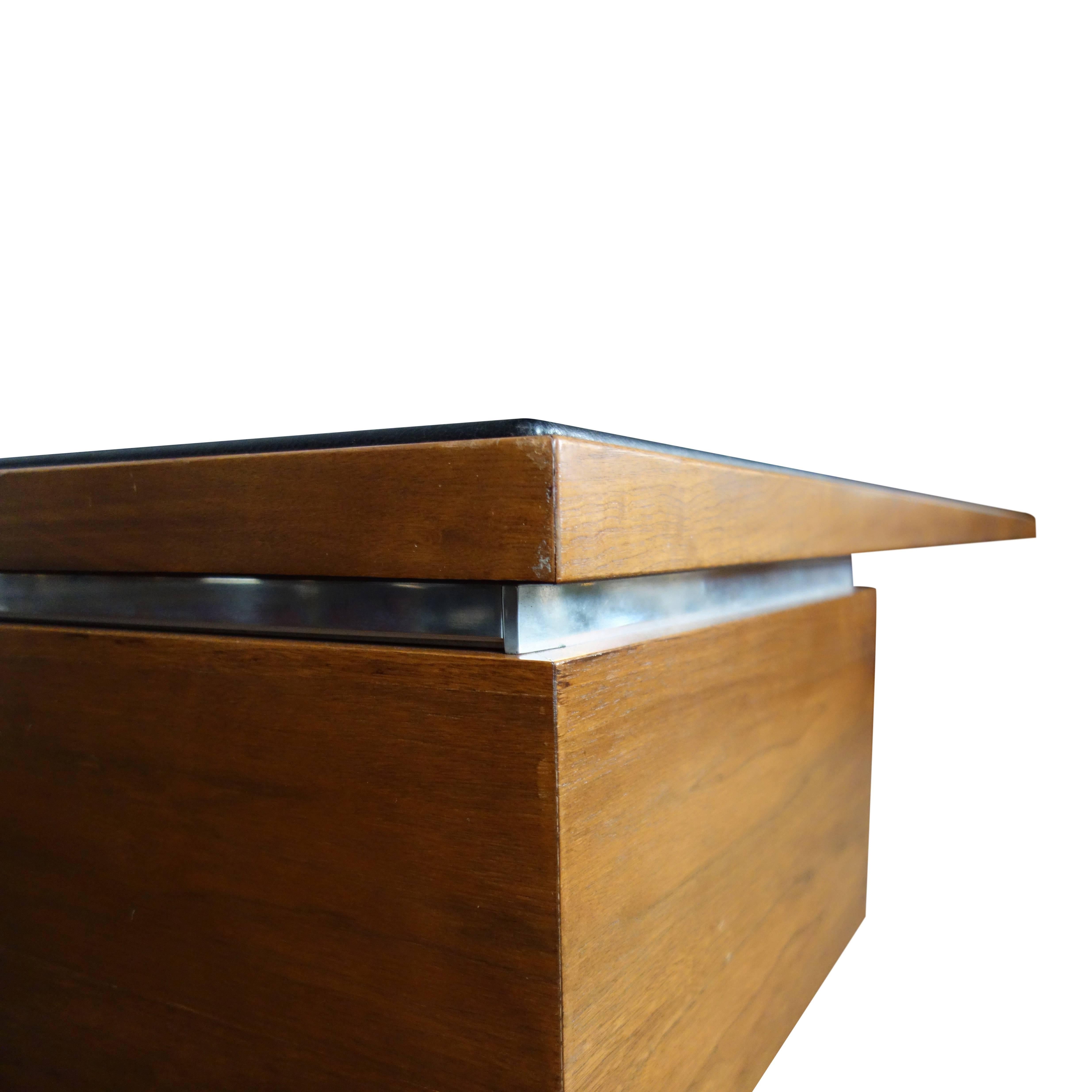Late 20th Century Executive Desk by Warren Platner in Walnut for Lehigh Leopold
