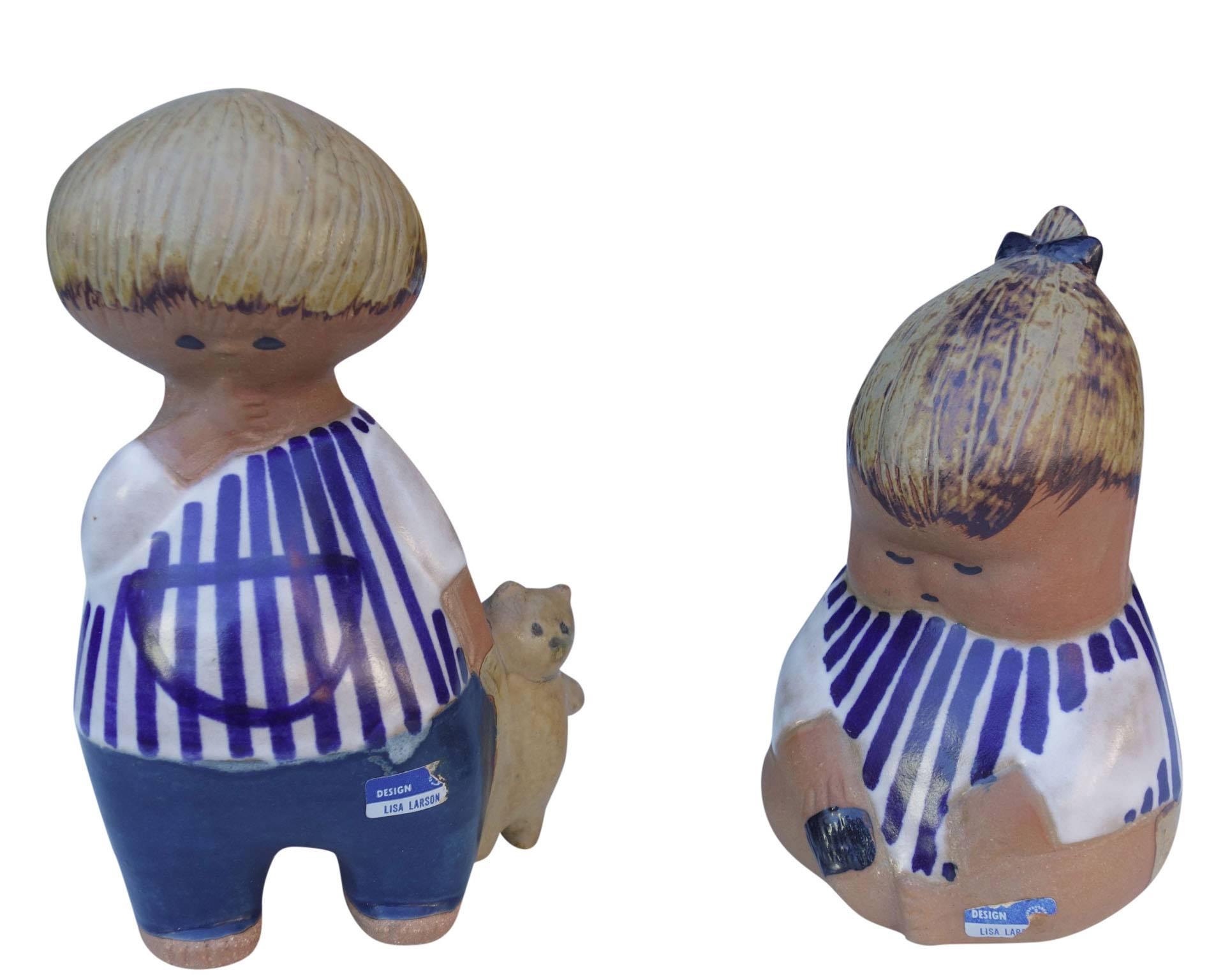 Scandinave moderne Adorables enfants en céramique du milieu du siècle dernier par Lisa Larson en vente