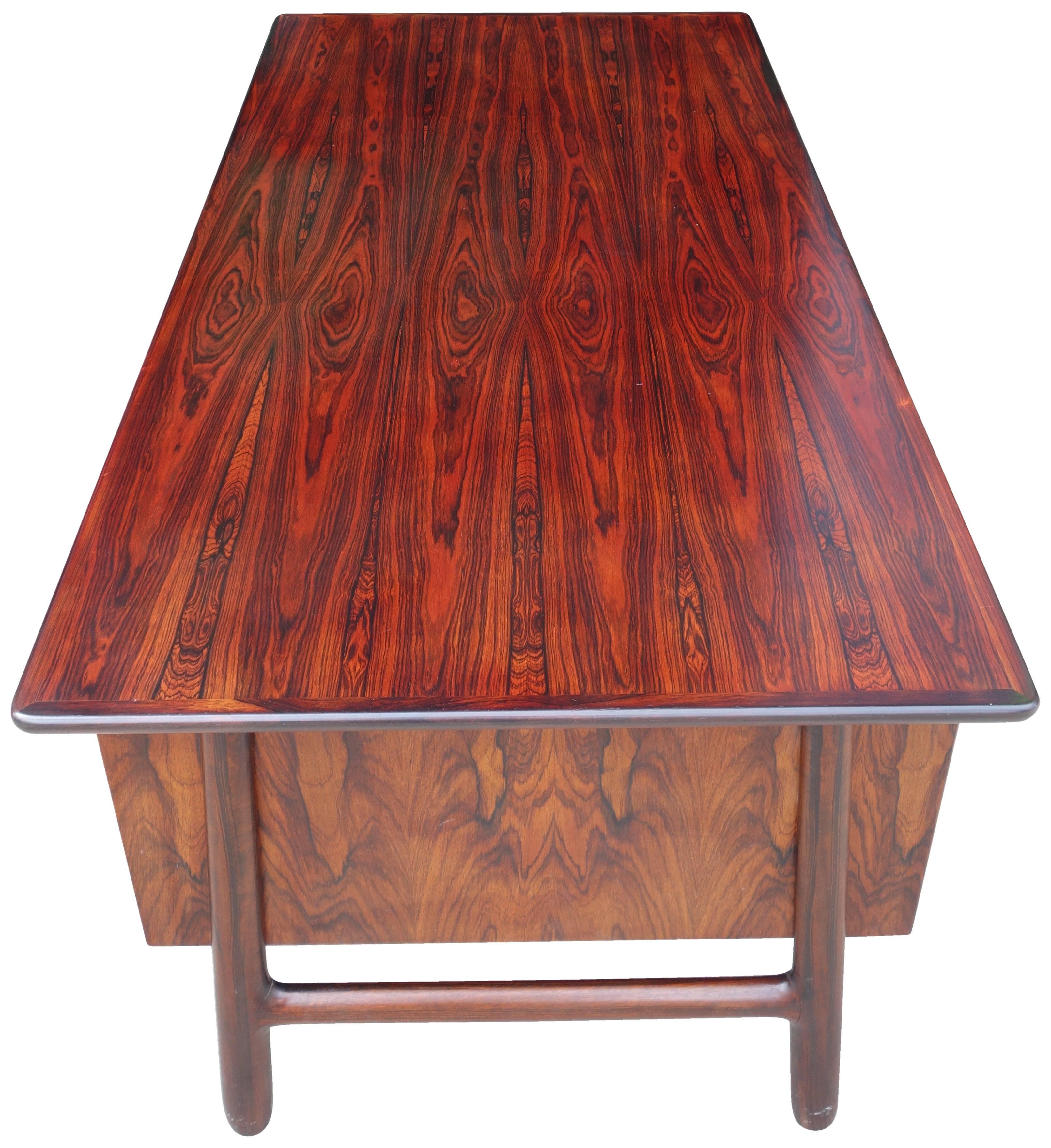 Scandinavian Modern Mid-Century Rosewood Desk by Gunni Omann for Omann Jun