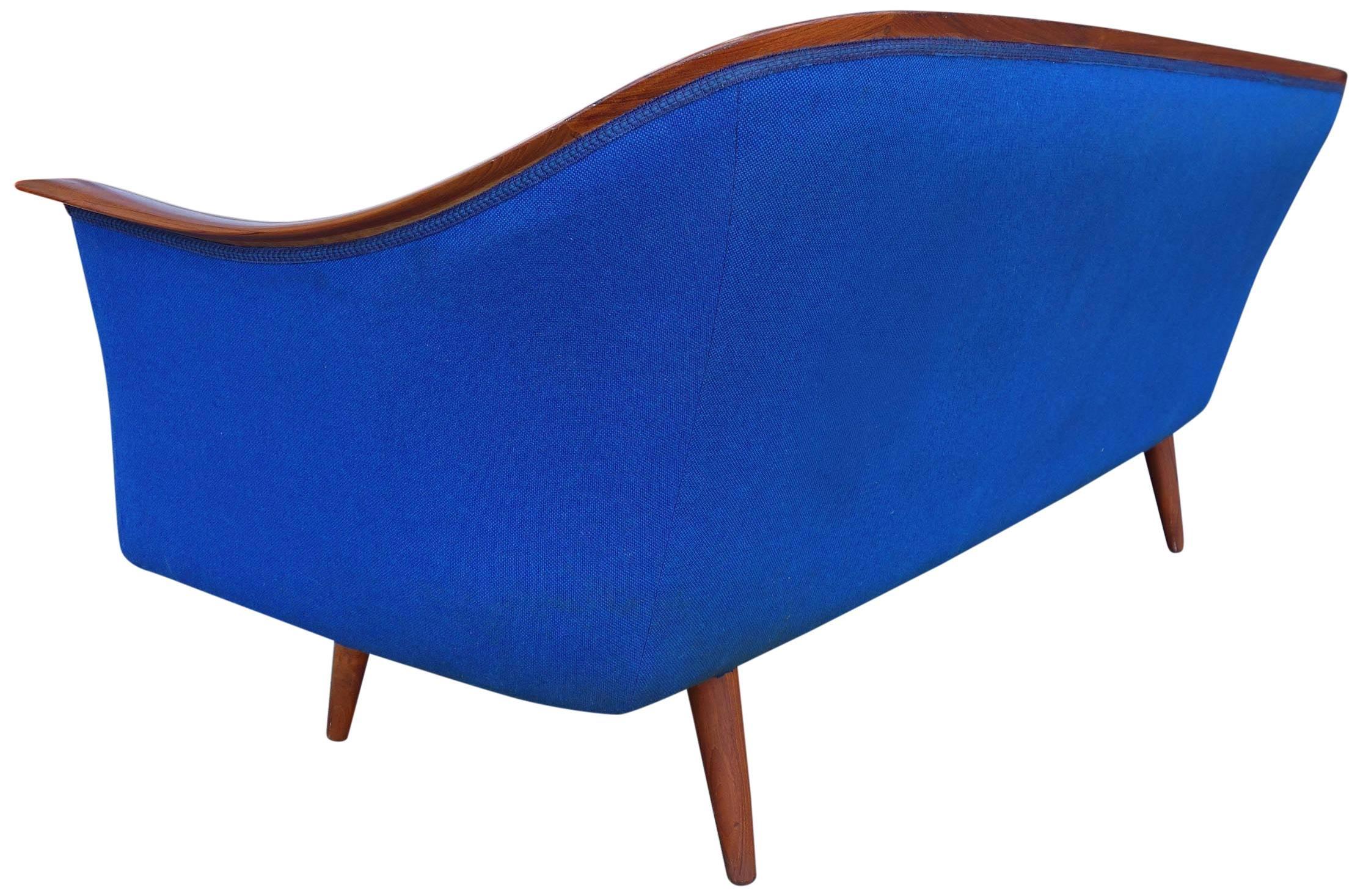 fredrik kayser sofa