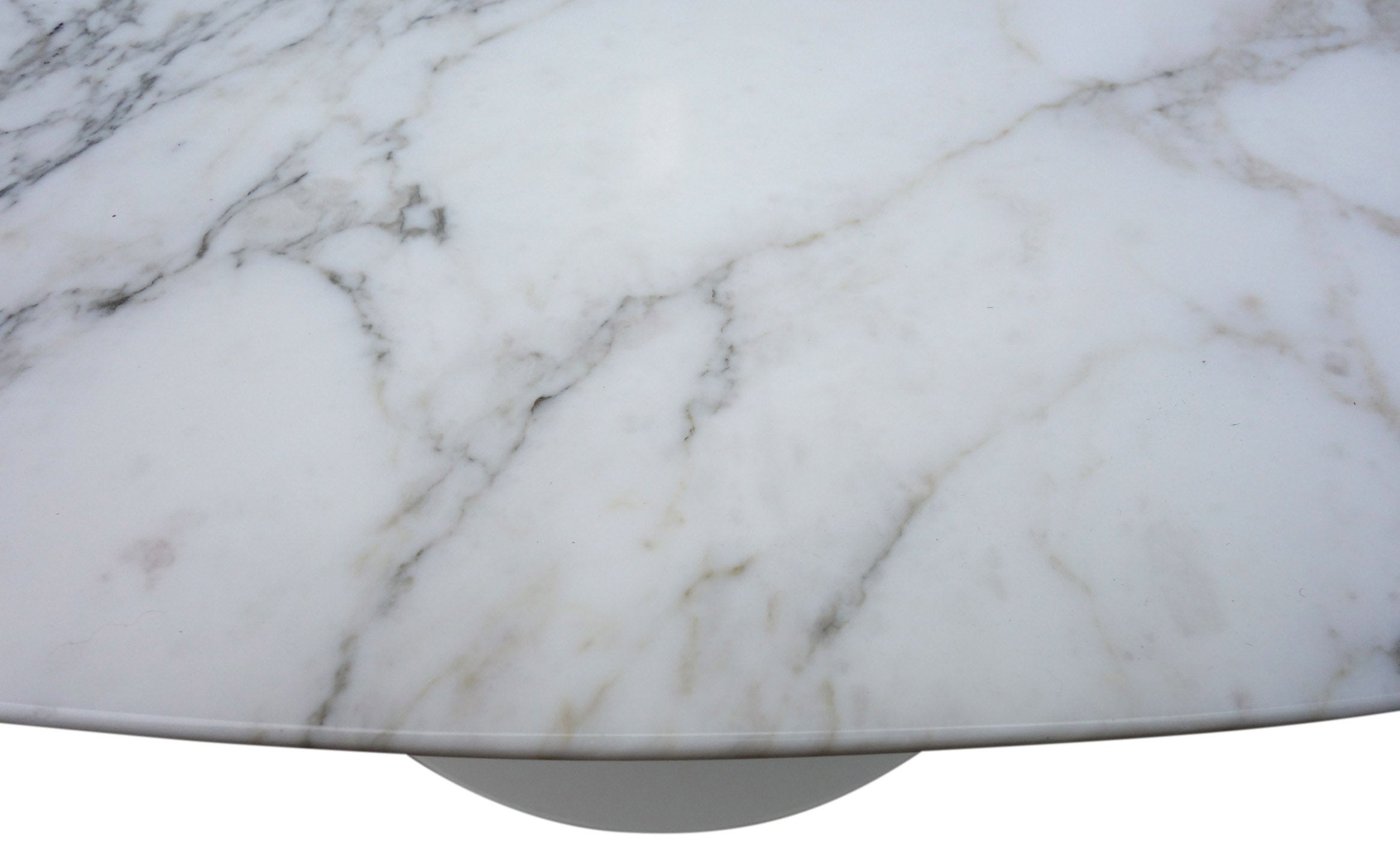 Midcentury Saarinen Oval Coffee Table With Special Order Marble Top Midcentury Saarinen Oval Coffee Table With Special Order Marble Top
