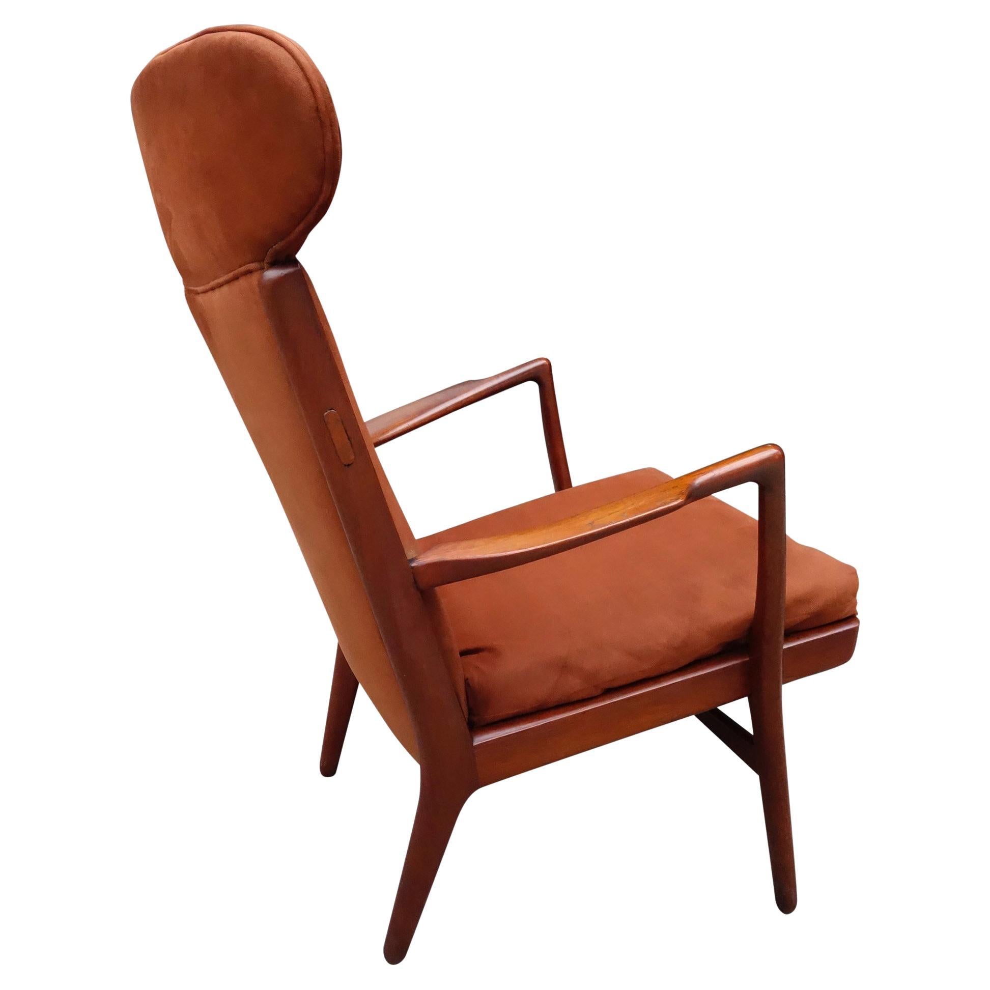 Scandinavian Modern Superb Midcentury Hans Wegner Lounge Chair For Sale