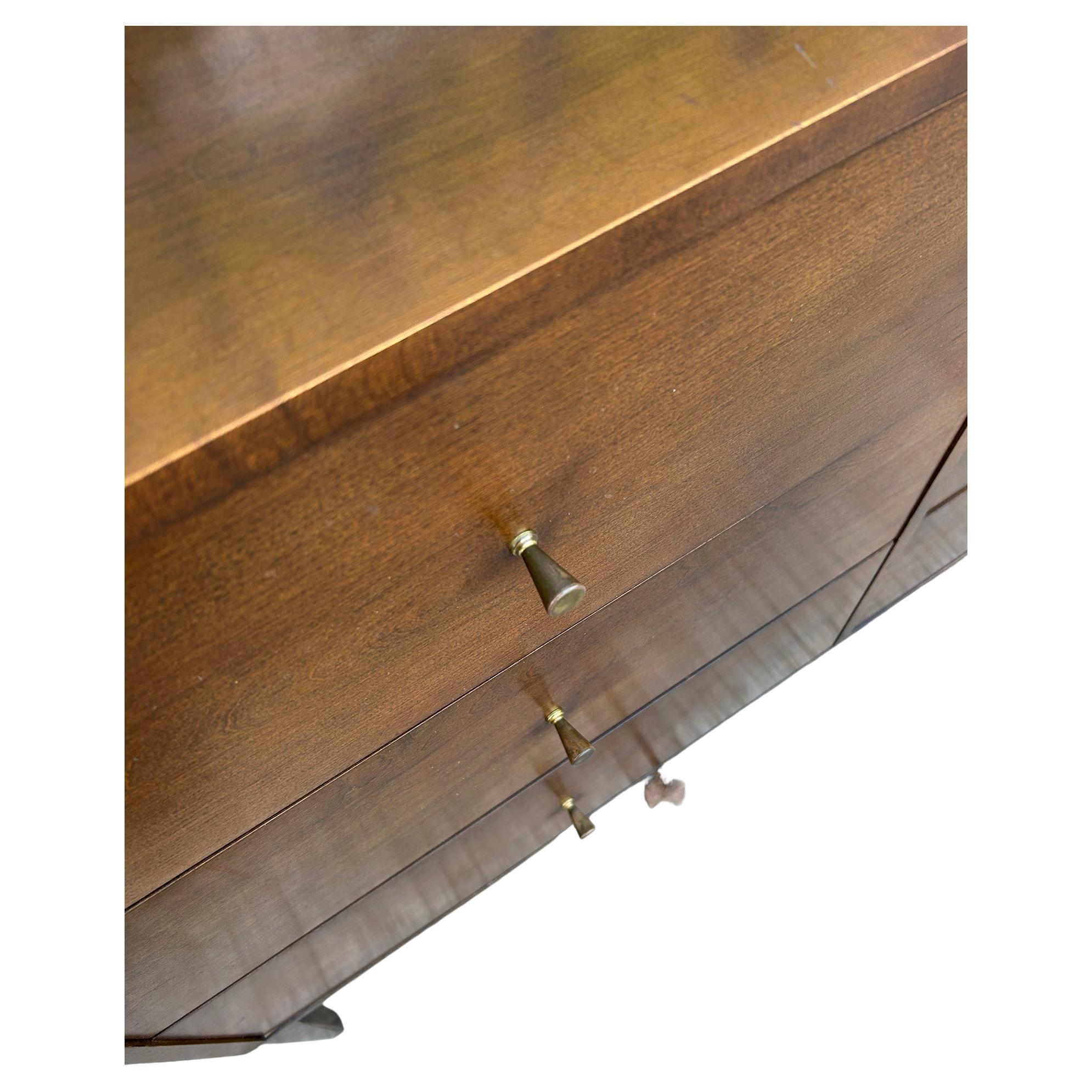 Mid-Century Modern Midcentury Paul McCobb 6 Drawer Dresser Credenza #1509 Walnut finish Brass pulls For Sale