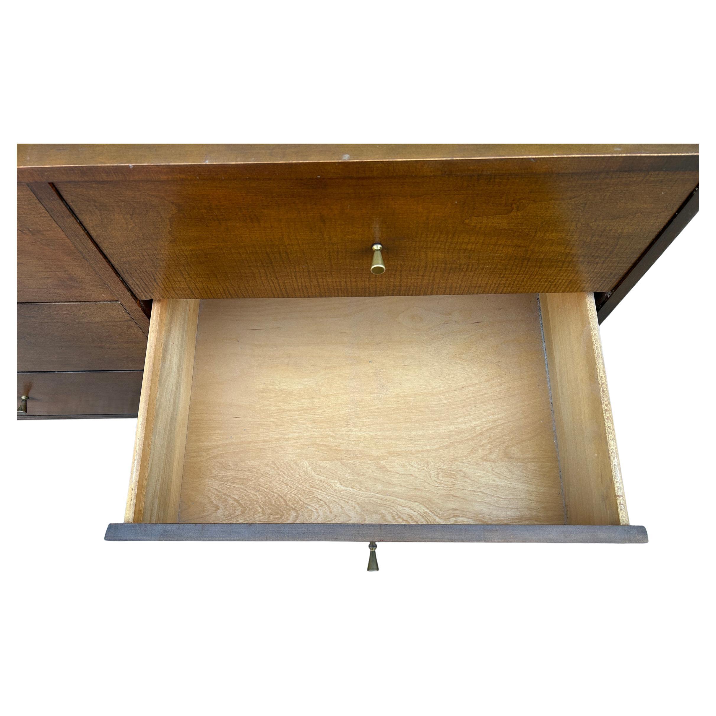 20th Century Midcentury Paul McCobb 6 Drawer Dresser Credenza #1509 Walnut finish Brass pulls For Sale