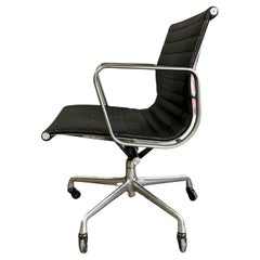 Retro  Eames Aluminium Group Management Chairs for Herman Miller