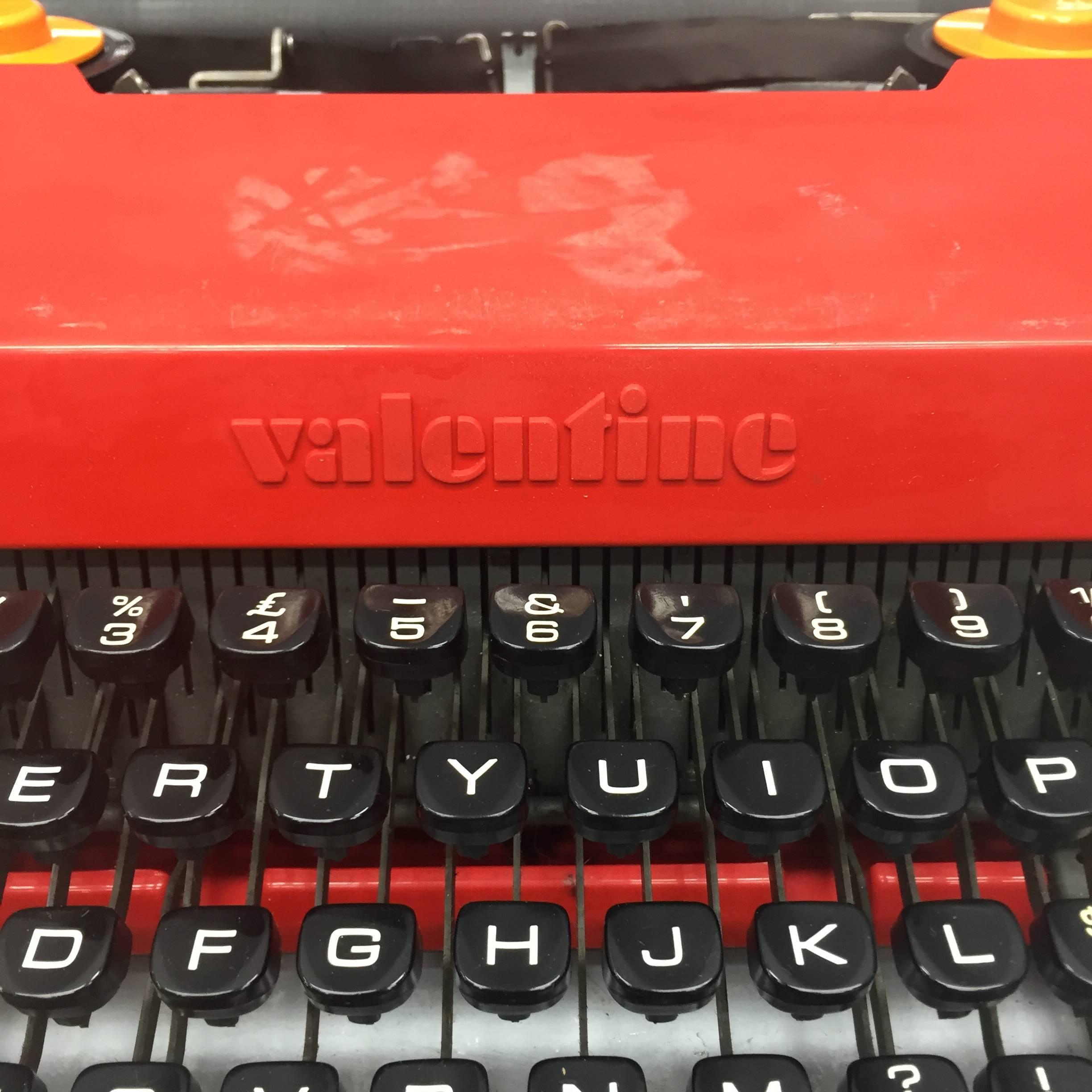 Olivetti Valentine Typewriter In Good Condition In BROOKLYN, NY