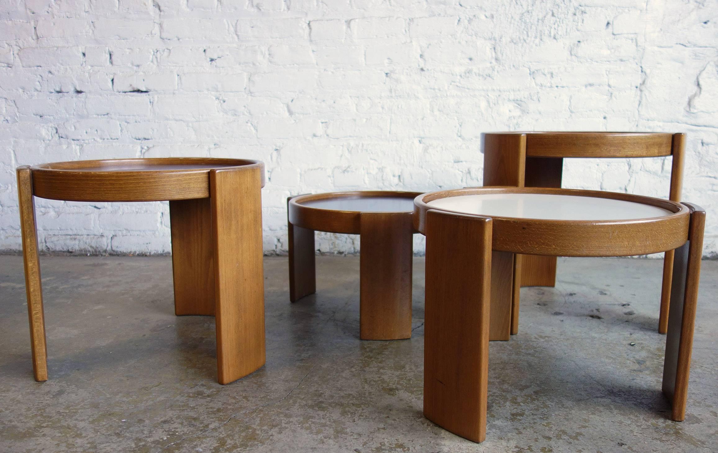 Mid-Century Gianfranco Frattini for Cassina Nesting Tables In Good Condition In BROOKLYN, NY