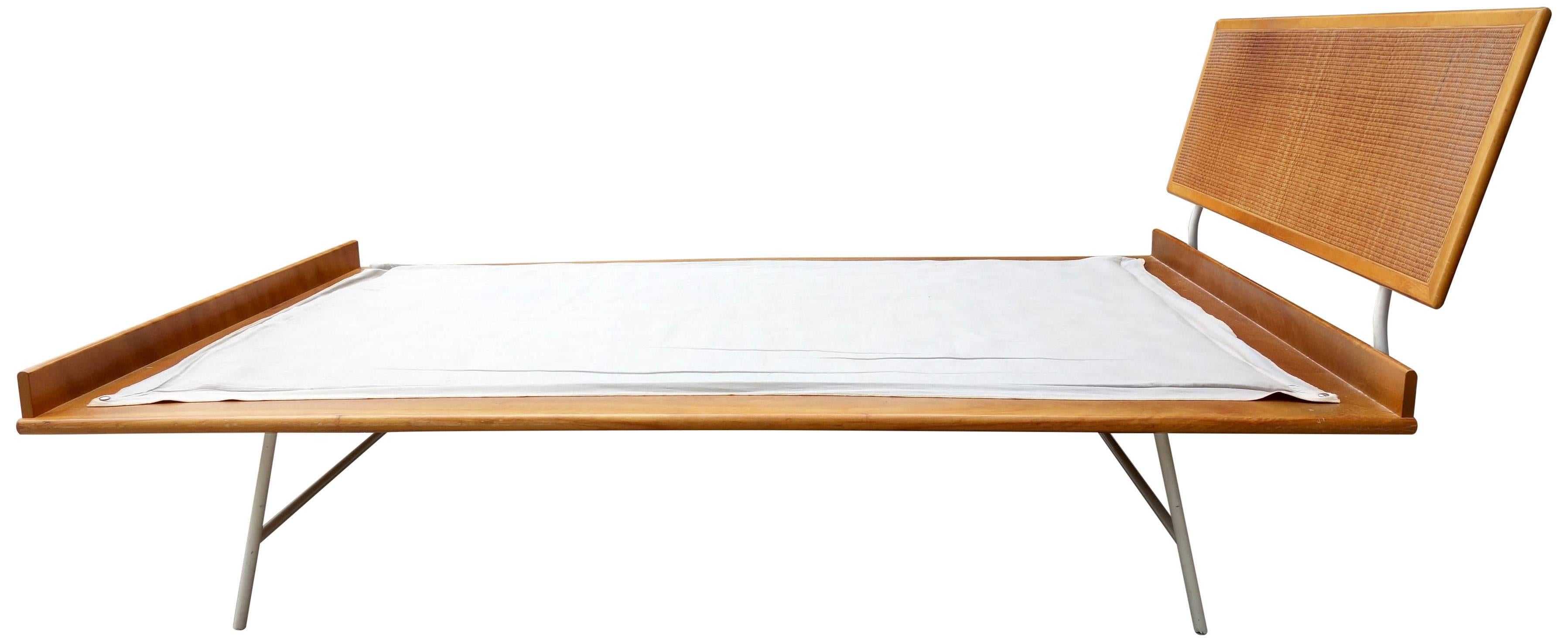 American Thin Edge Bed by George Nelson for Herman Miller