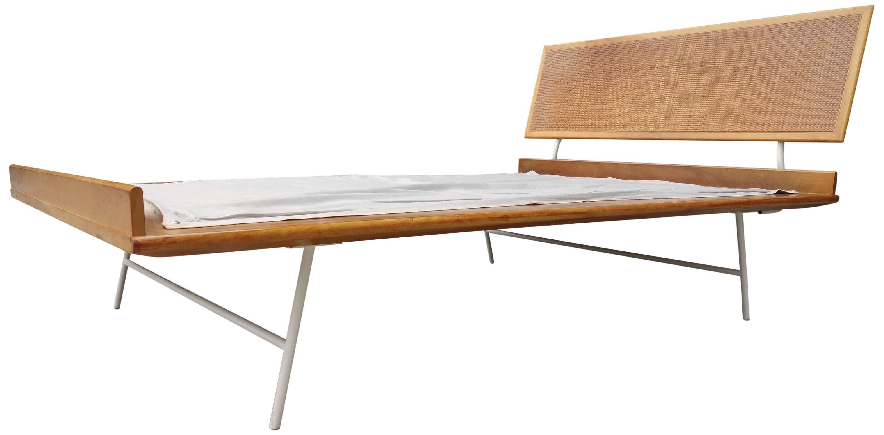 herman miller bed