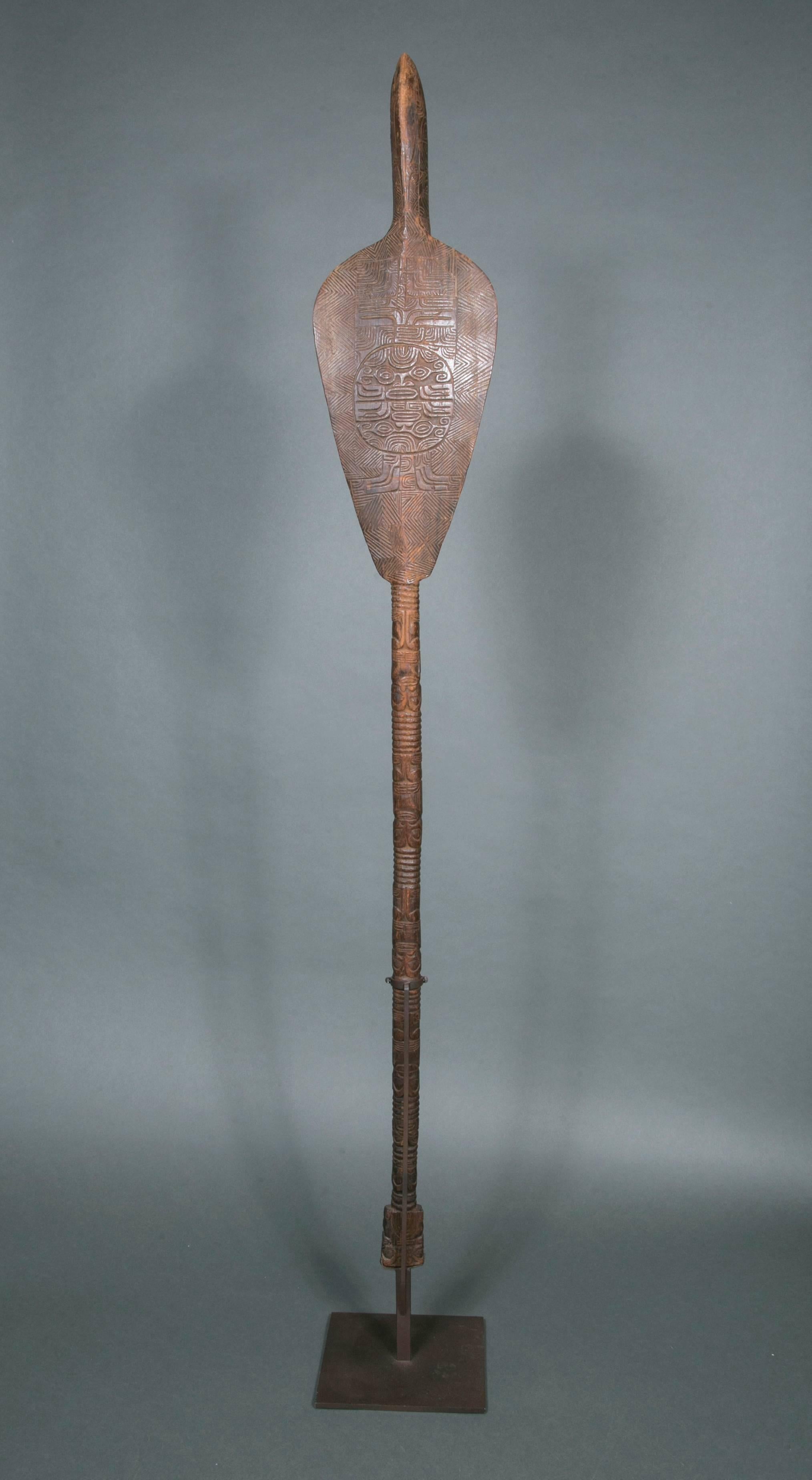 Very Rare Museum Quality Ceremonial Paddle, Marquesas Islands, French Polynesia For Sale 2