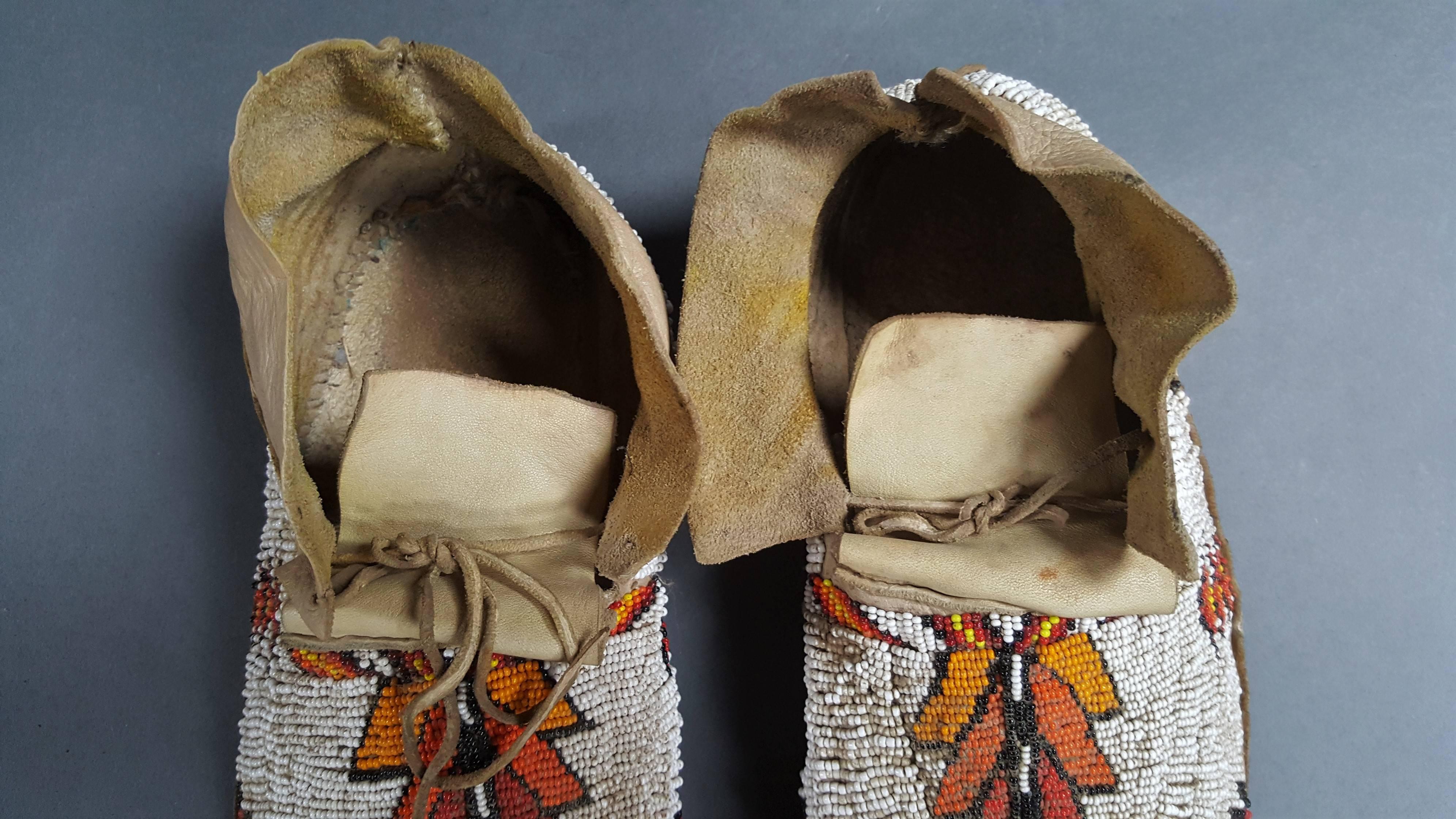 American Pair of Plains Indians Moccasins, USA, Early 20th Century For Sale