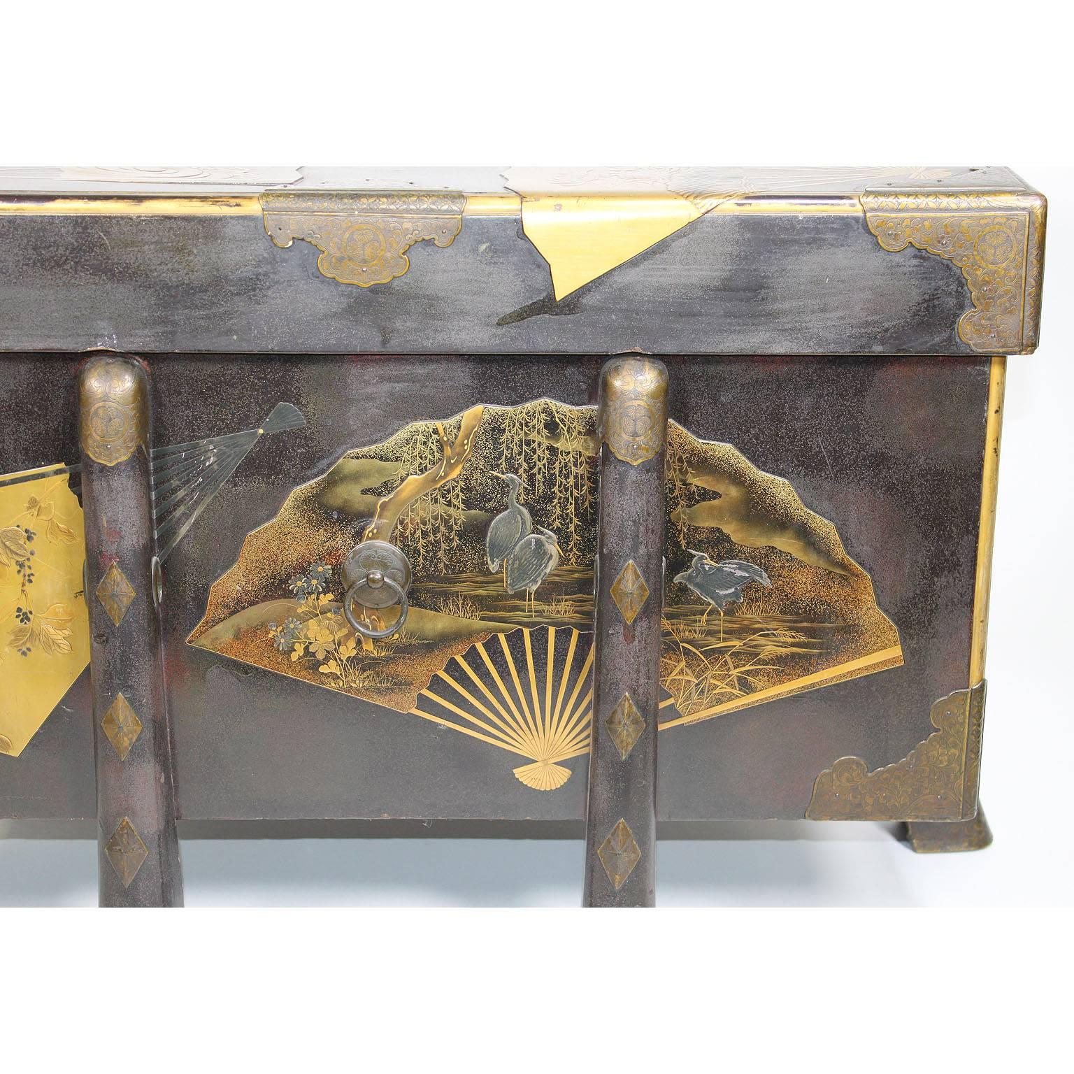 Wood Fine Japanese Meiji Period Lacquered Karabitsu Trunk Hiramakie and Nashiji Gilt