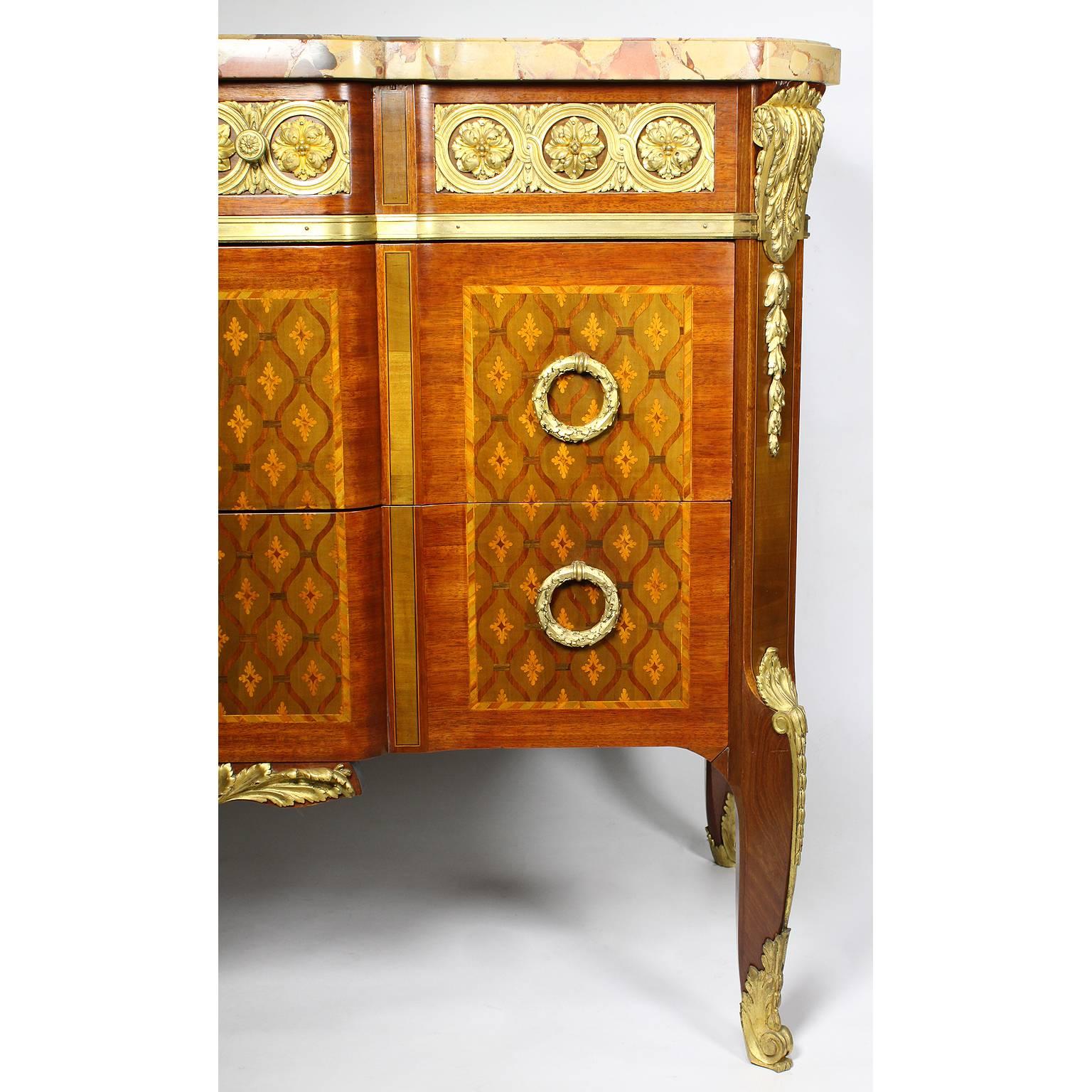 Régence French 19th Century Finely Chased Ormolu Mounted Regence Style Marquetry Commode For Sale