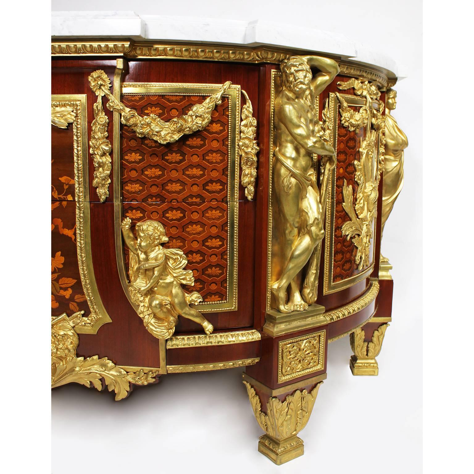 Citronnier Belle commode française du 19ème siècle de style Louis XVI en marqueterie et monté sur bronze doré en vente